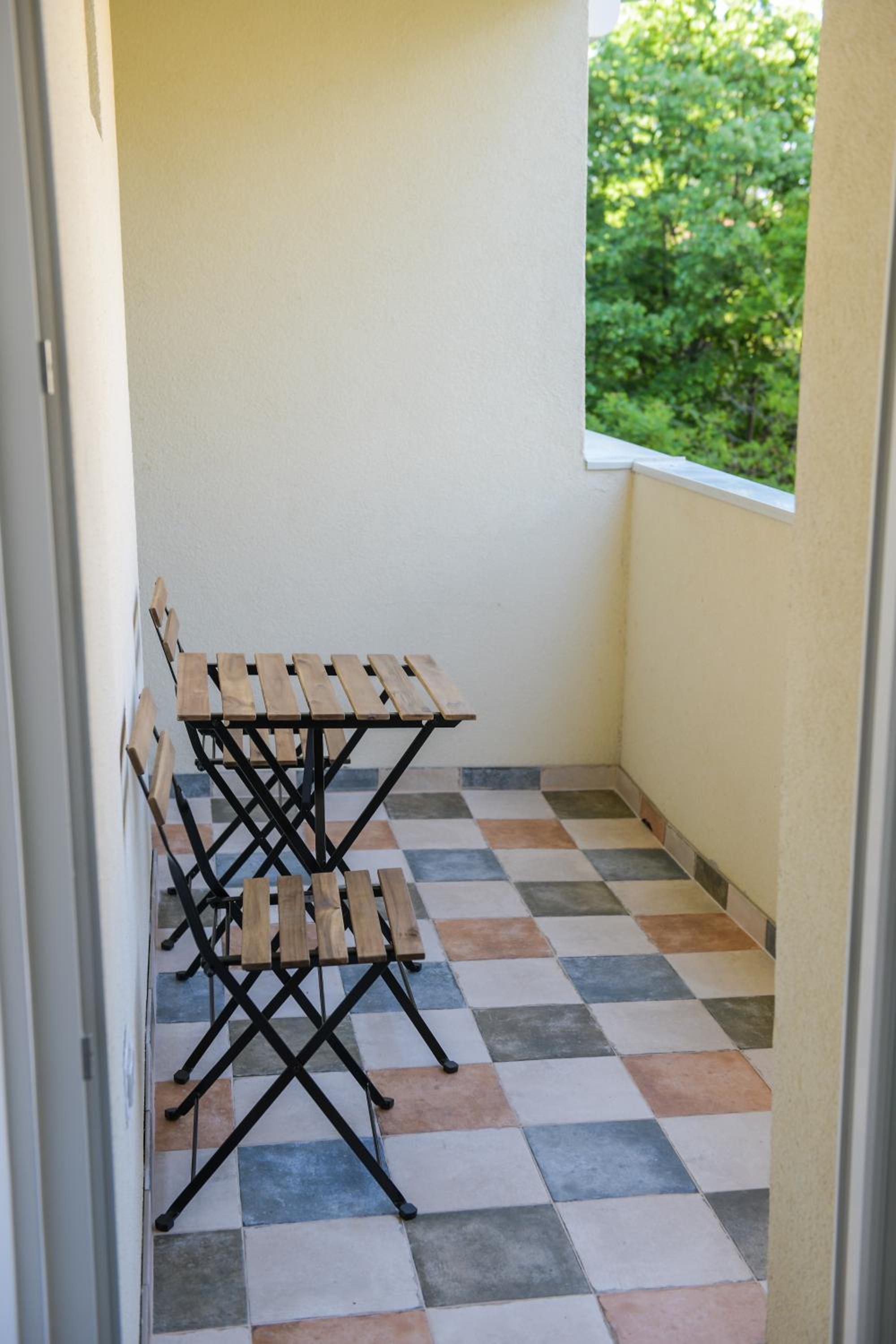 Puzzle Apartment