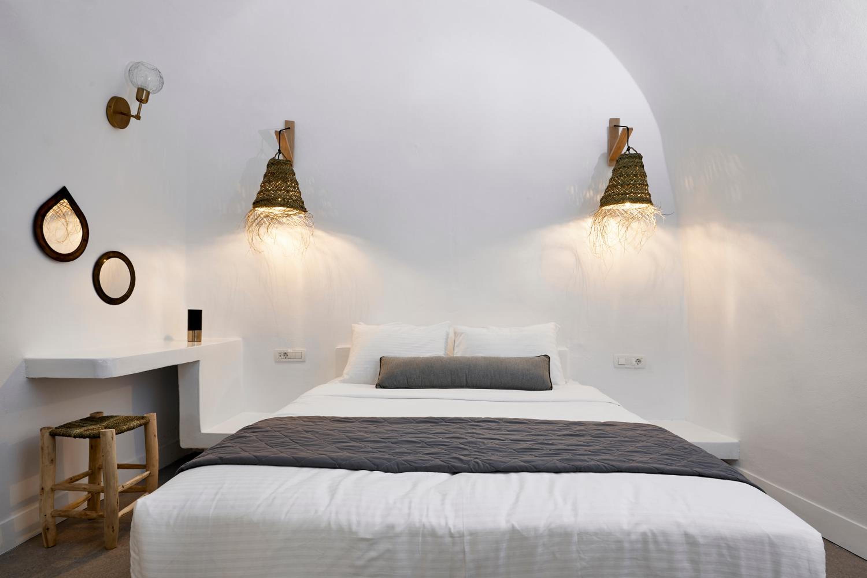 Virginia's Cave Villas photo 4