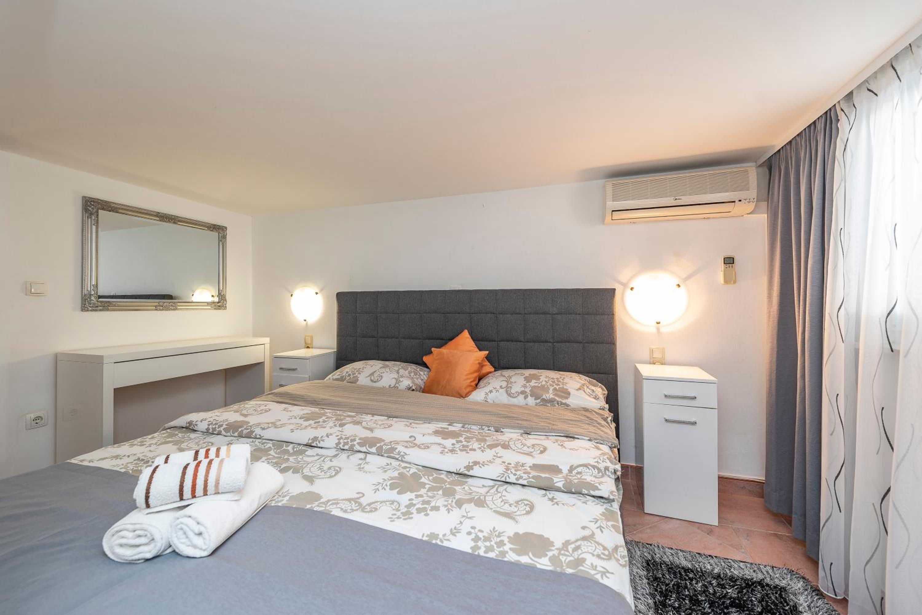 Villa Vanilla with Heated Pool