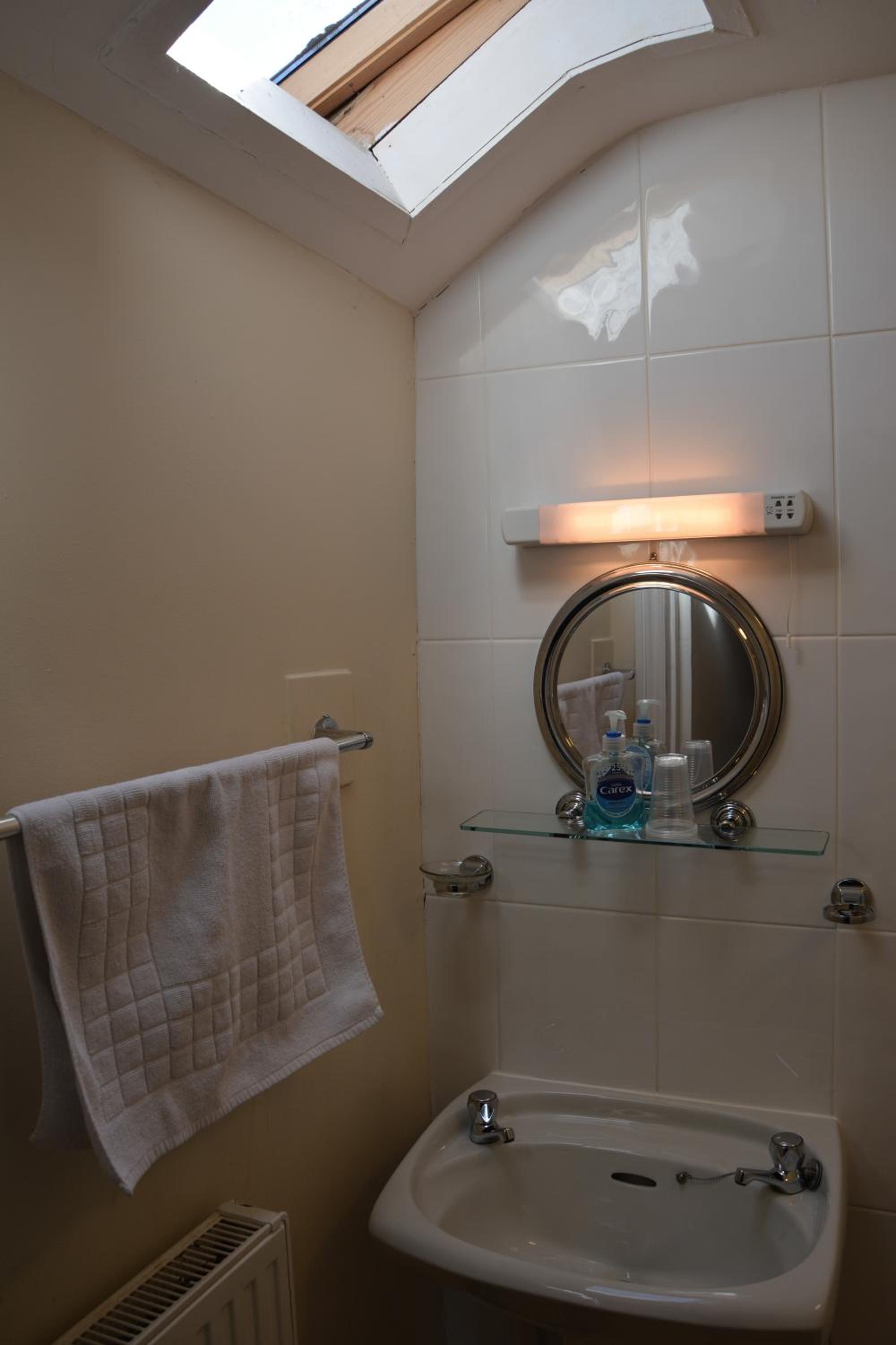 Llanerch Inn, photo 13