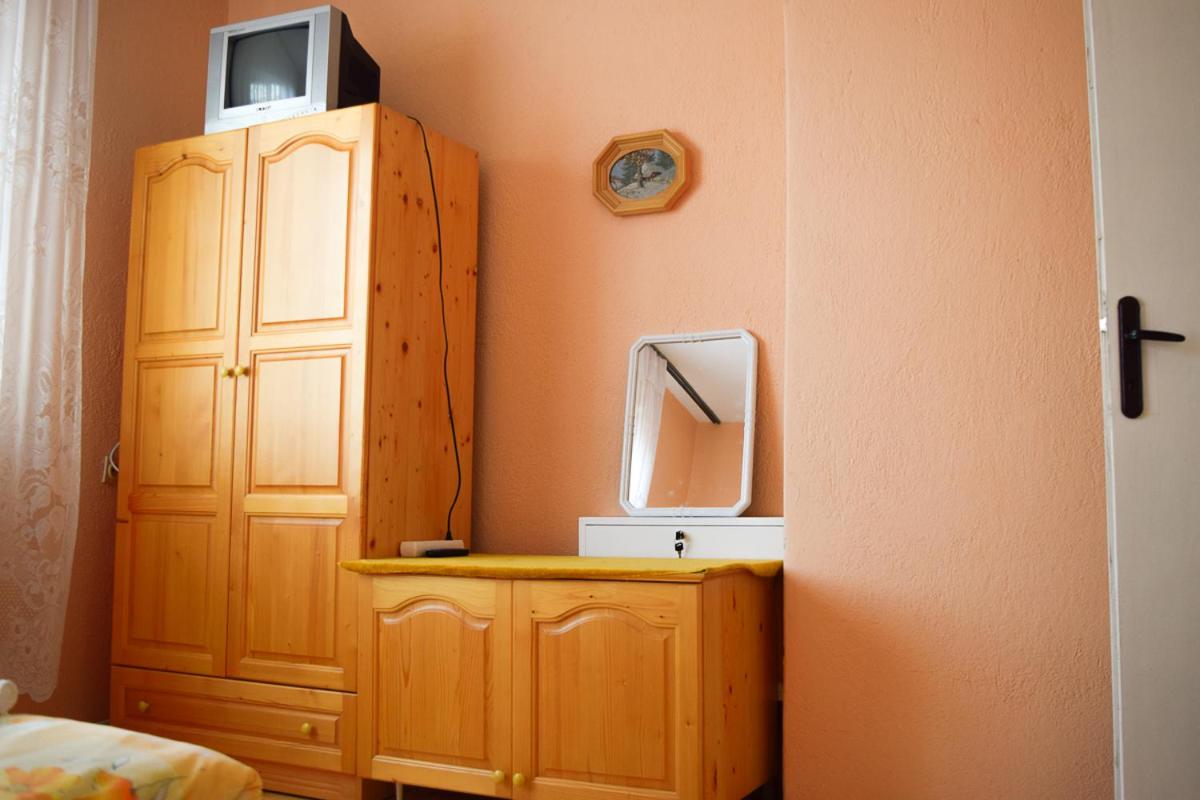 Velkovski Guest House