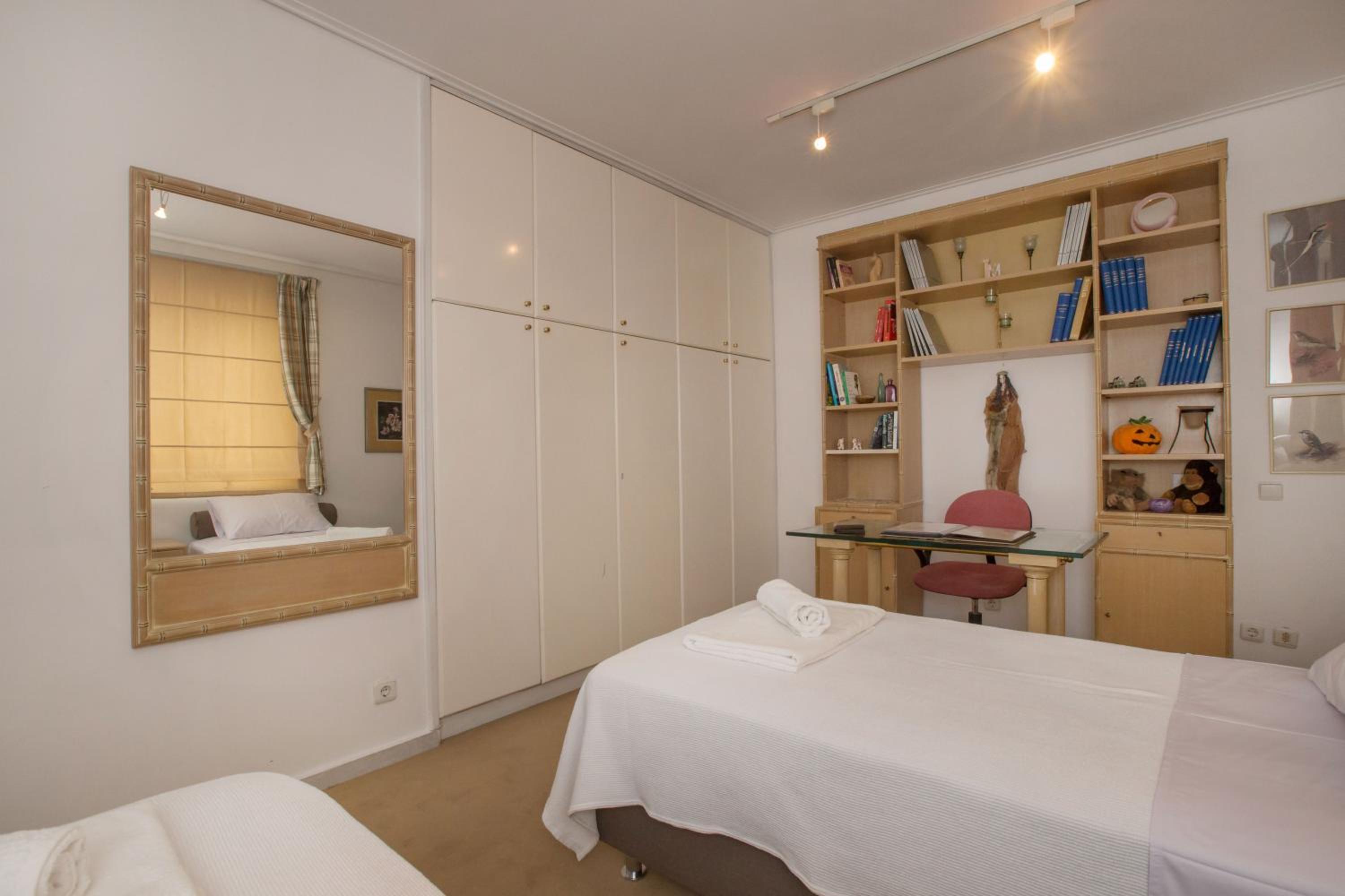 Nice Sea View Elegant Apartment