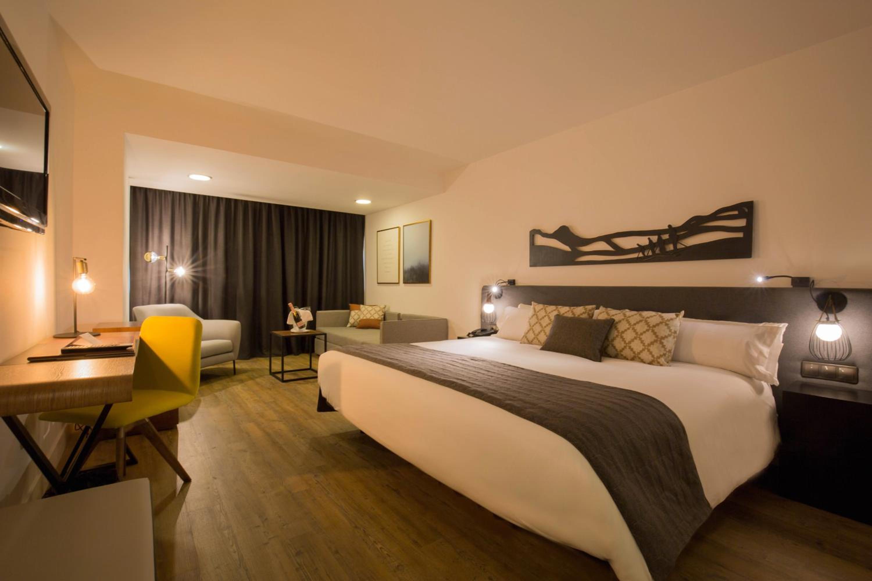 Andorra la Vella Vacations - Yomo Centric - Property Image 6