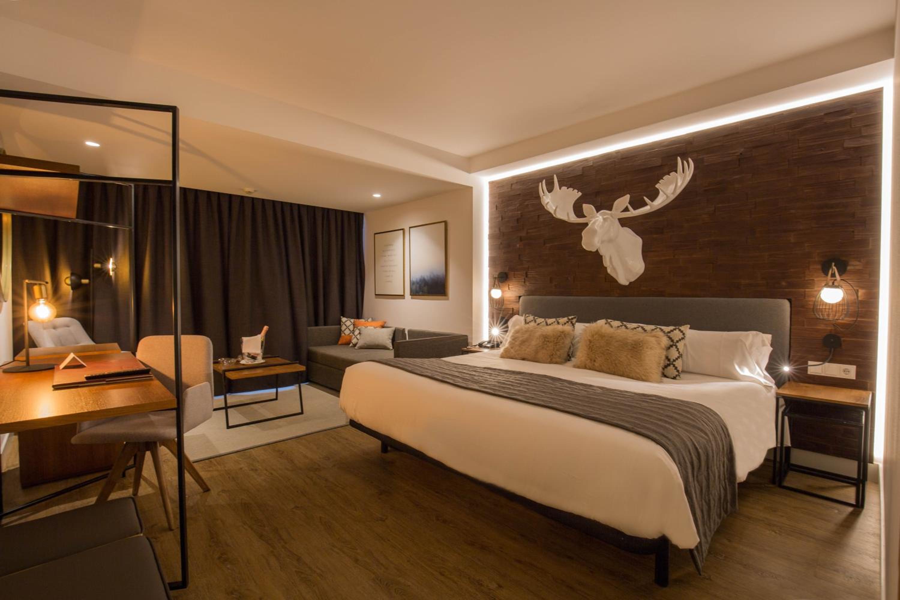 Andorra la Vella Vacations - Yomo Centric - Property Image 4