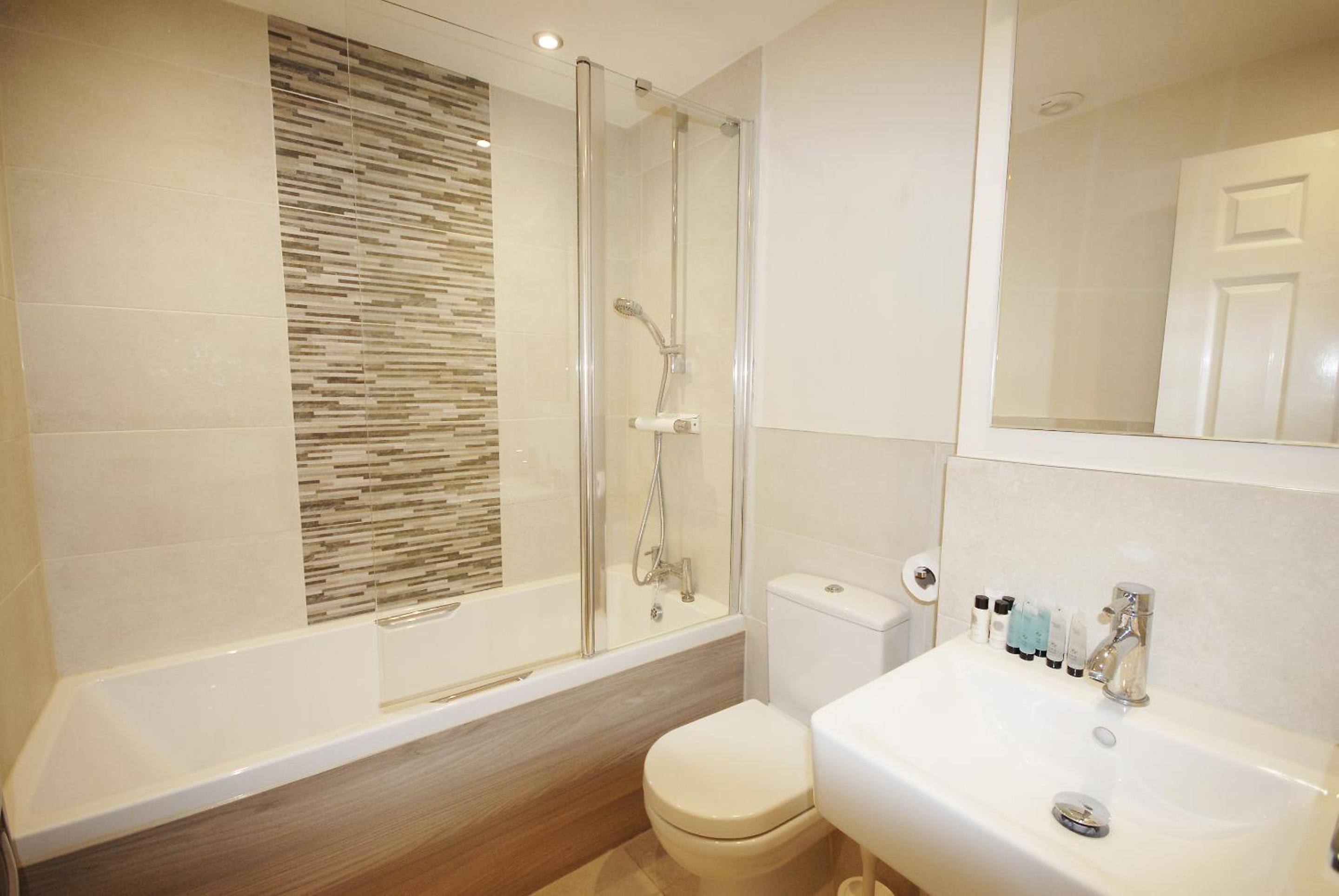 Oxford Vacations - Marlborough House - Guest House - Property Image 48