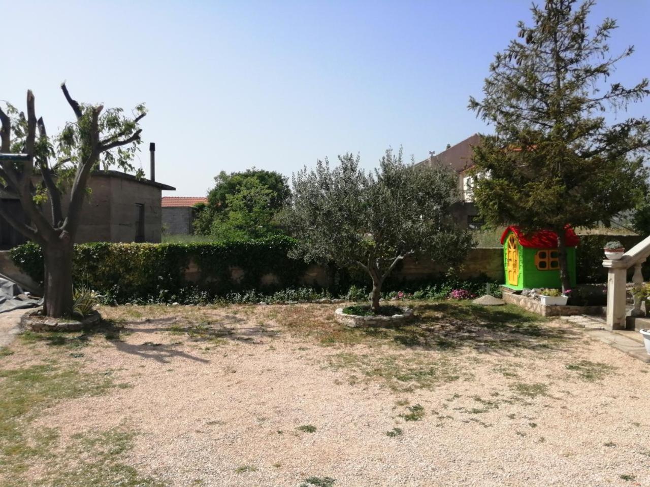 Photo 45