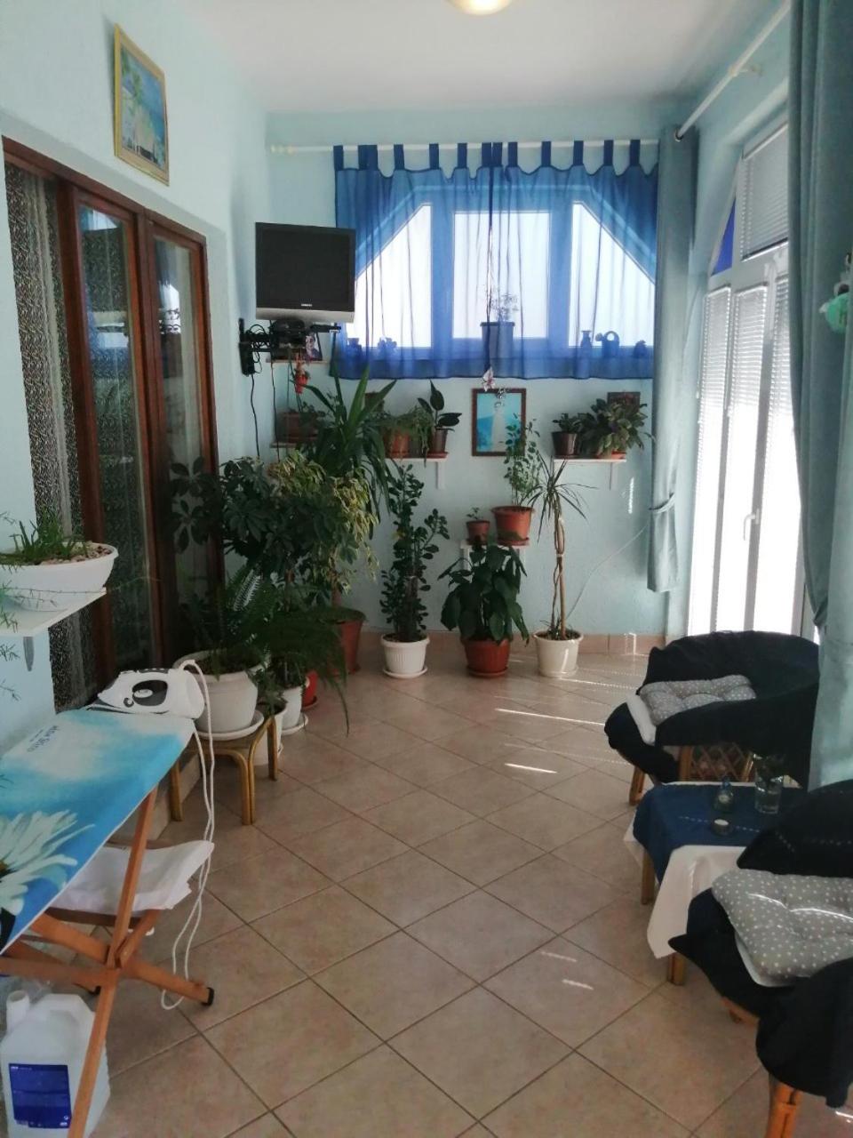 Photo 36