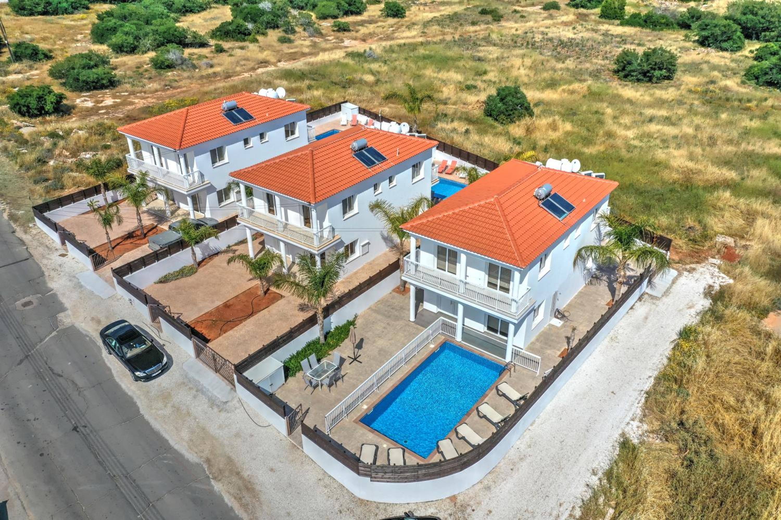 Nissi Villa Christa