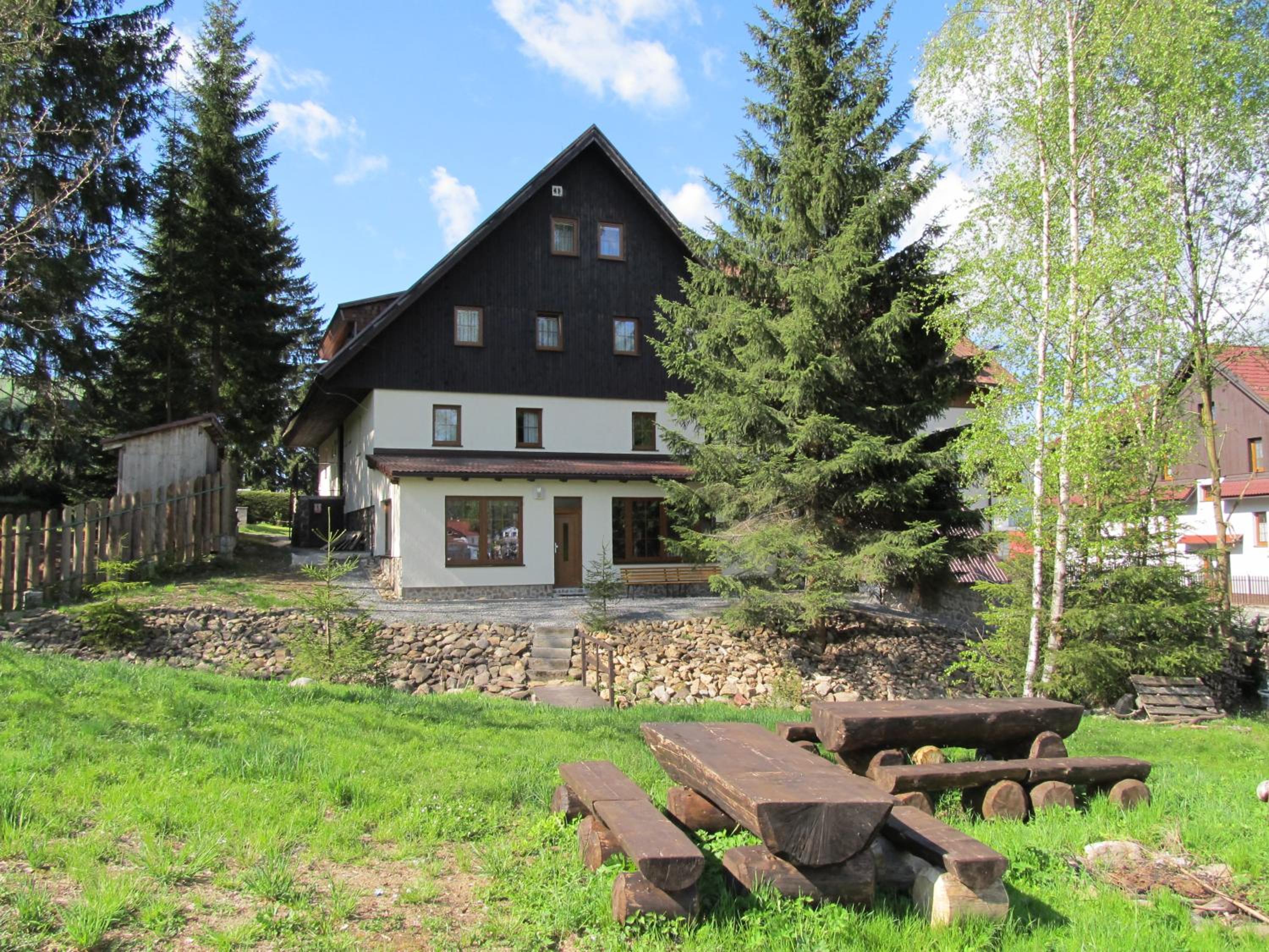 Apartmány Alpský Dům view 3