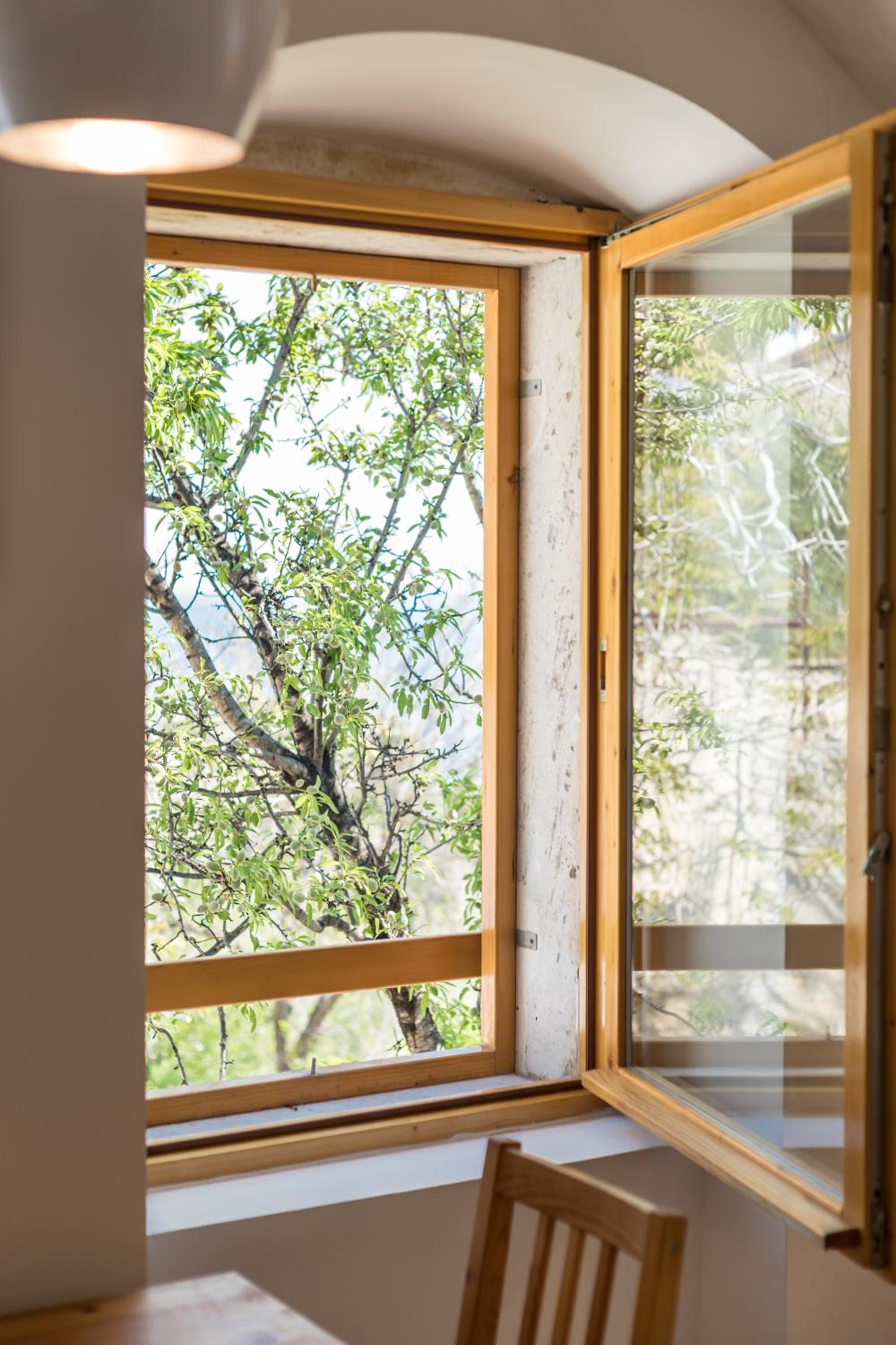 Photo 34
