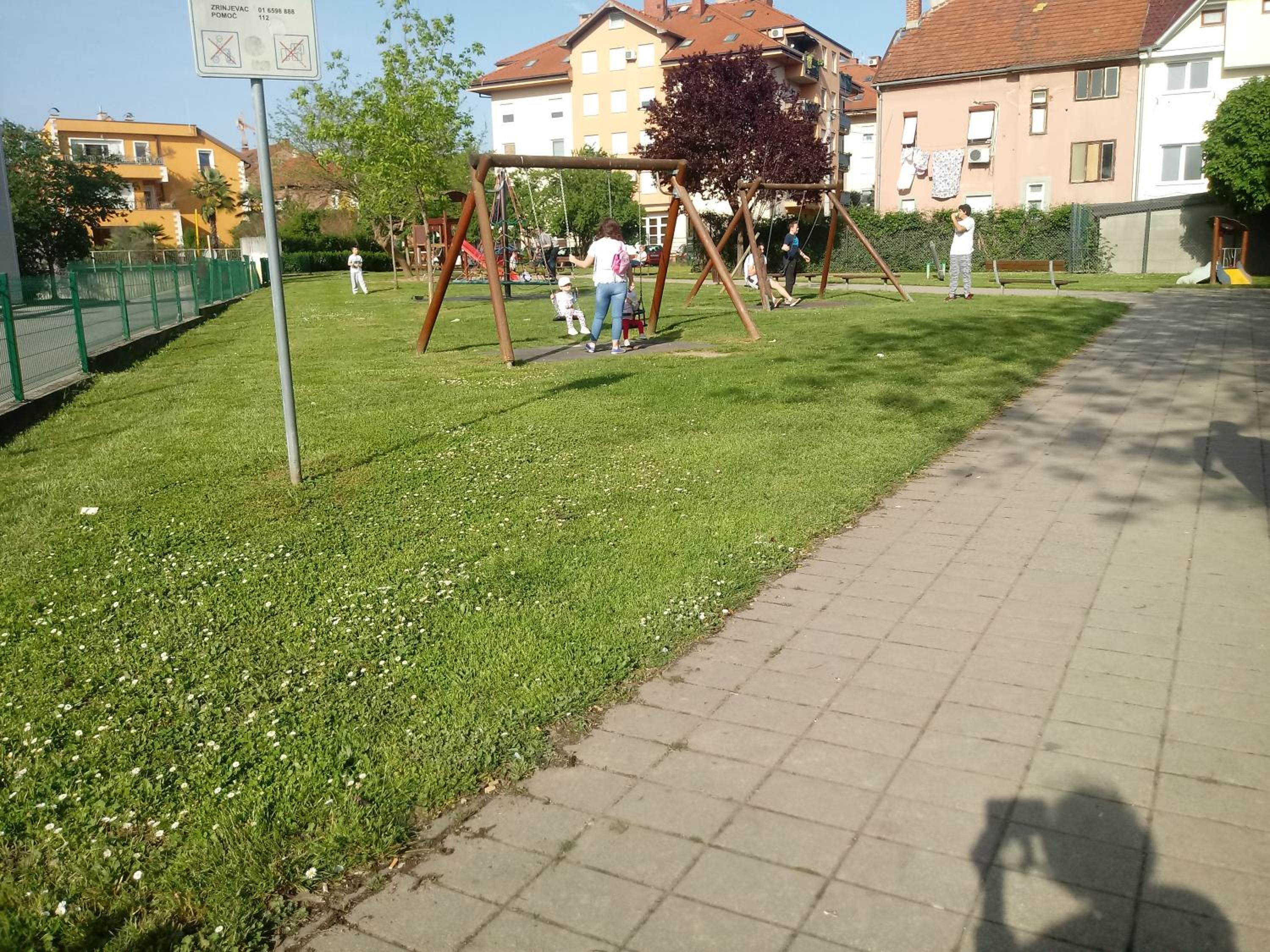Photo 42