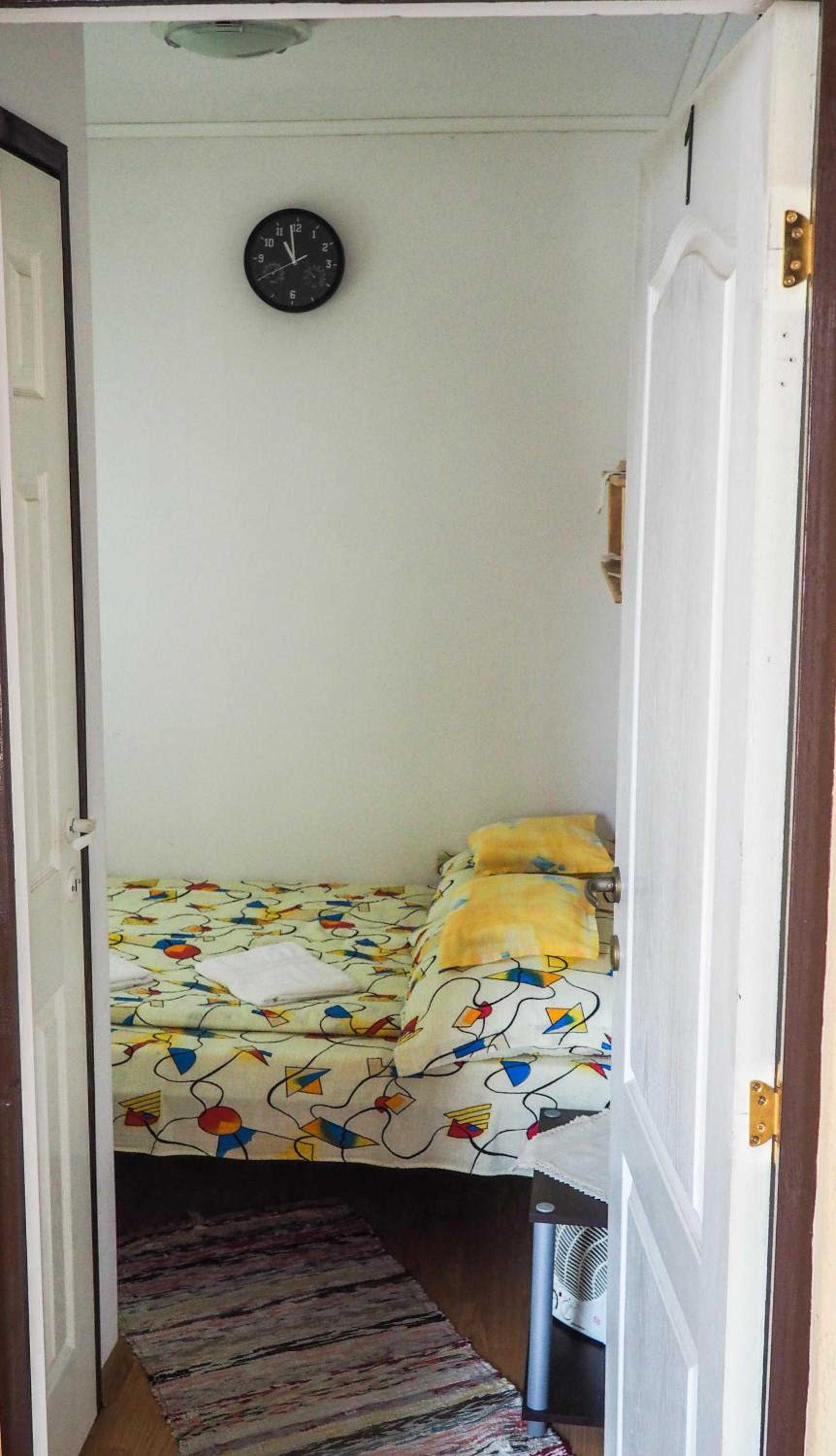 Photo 8