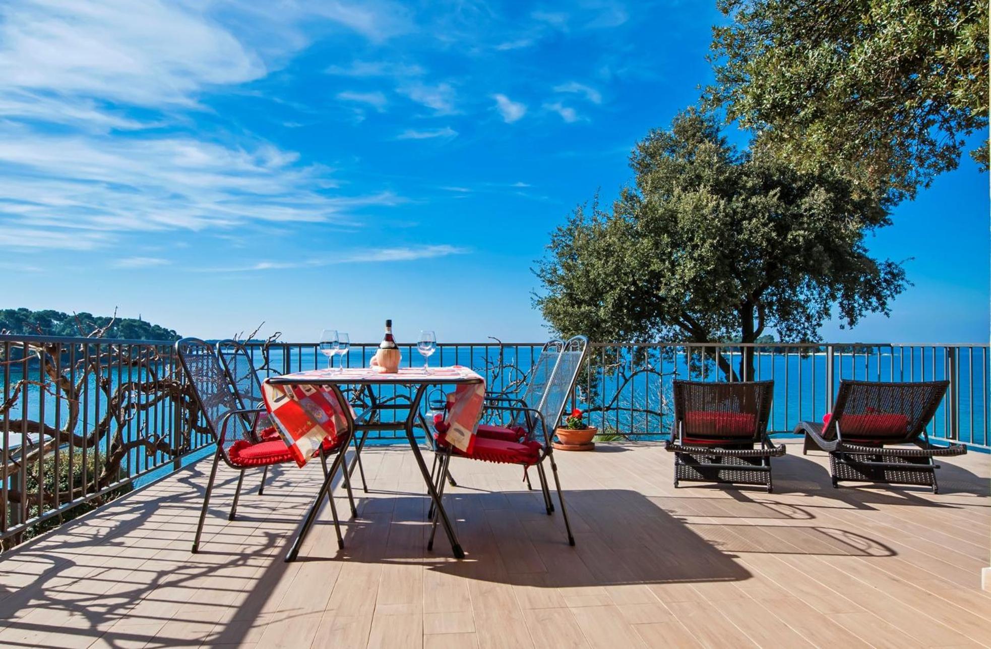 Apartments Figarola