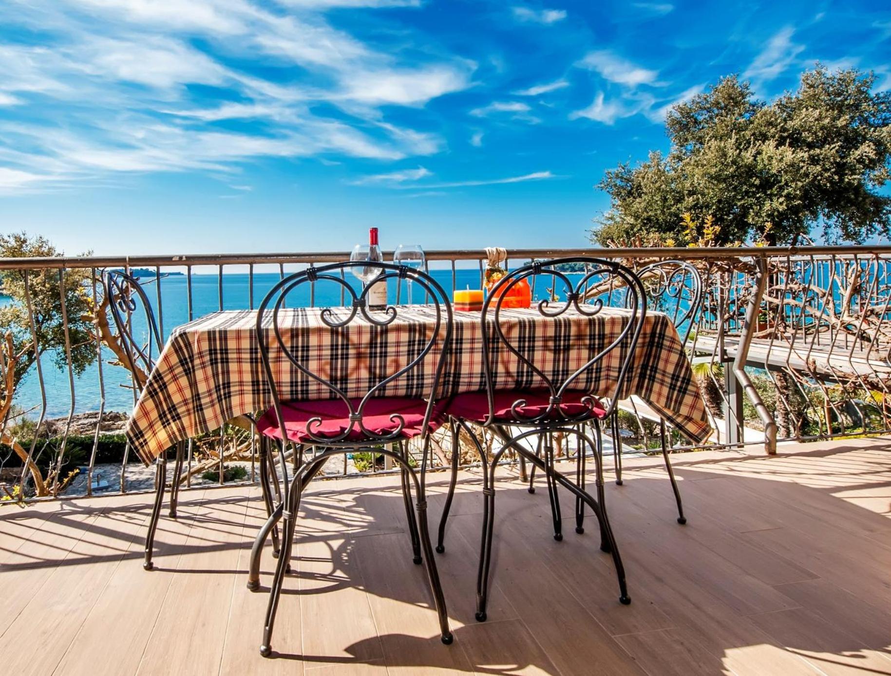 Apartments Figarola