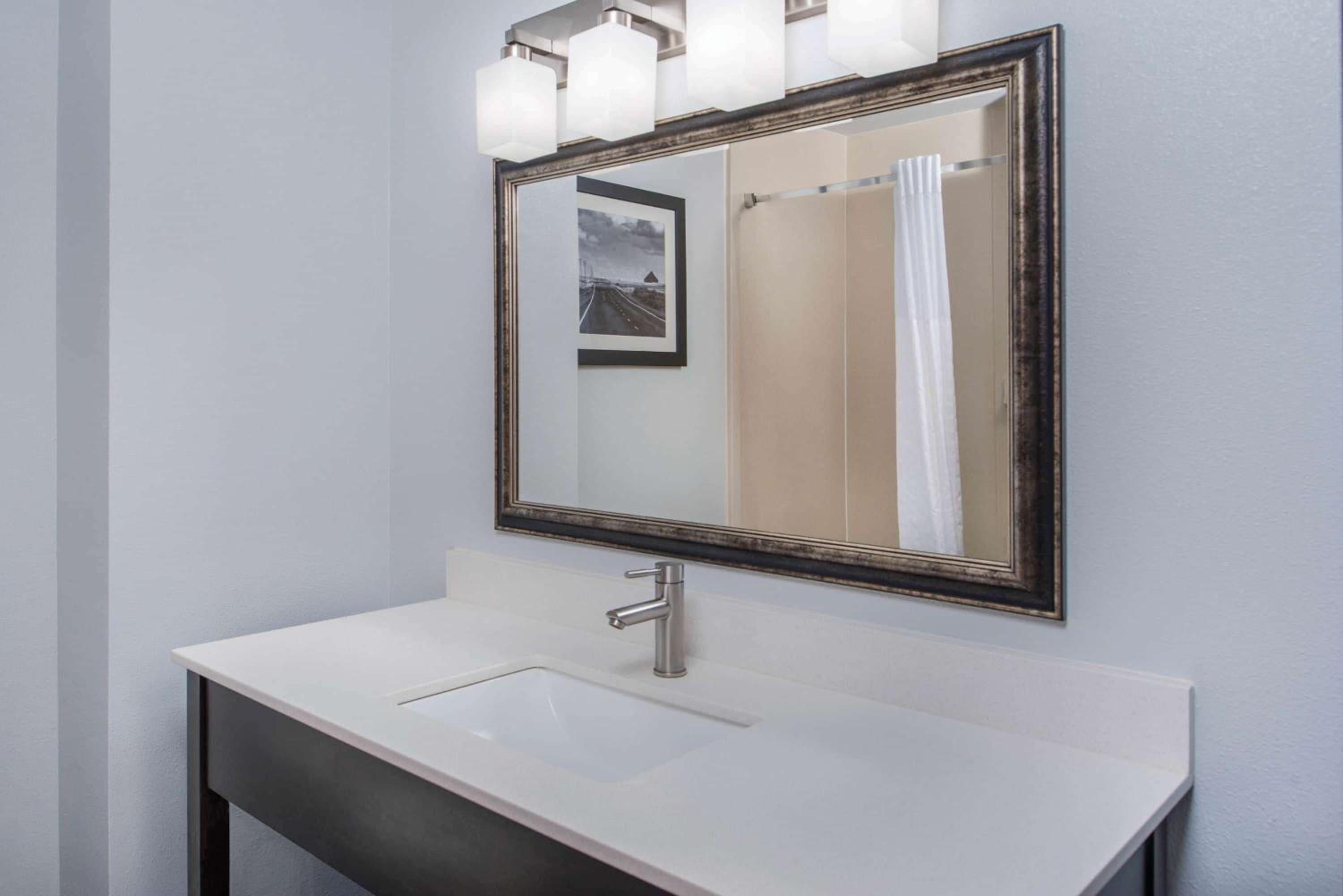 La Quinta by Wyndham Moscow Pullman - Property Image 3