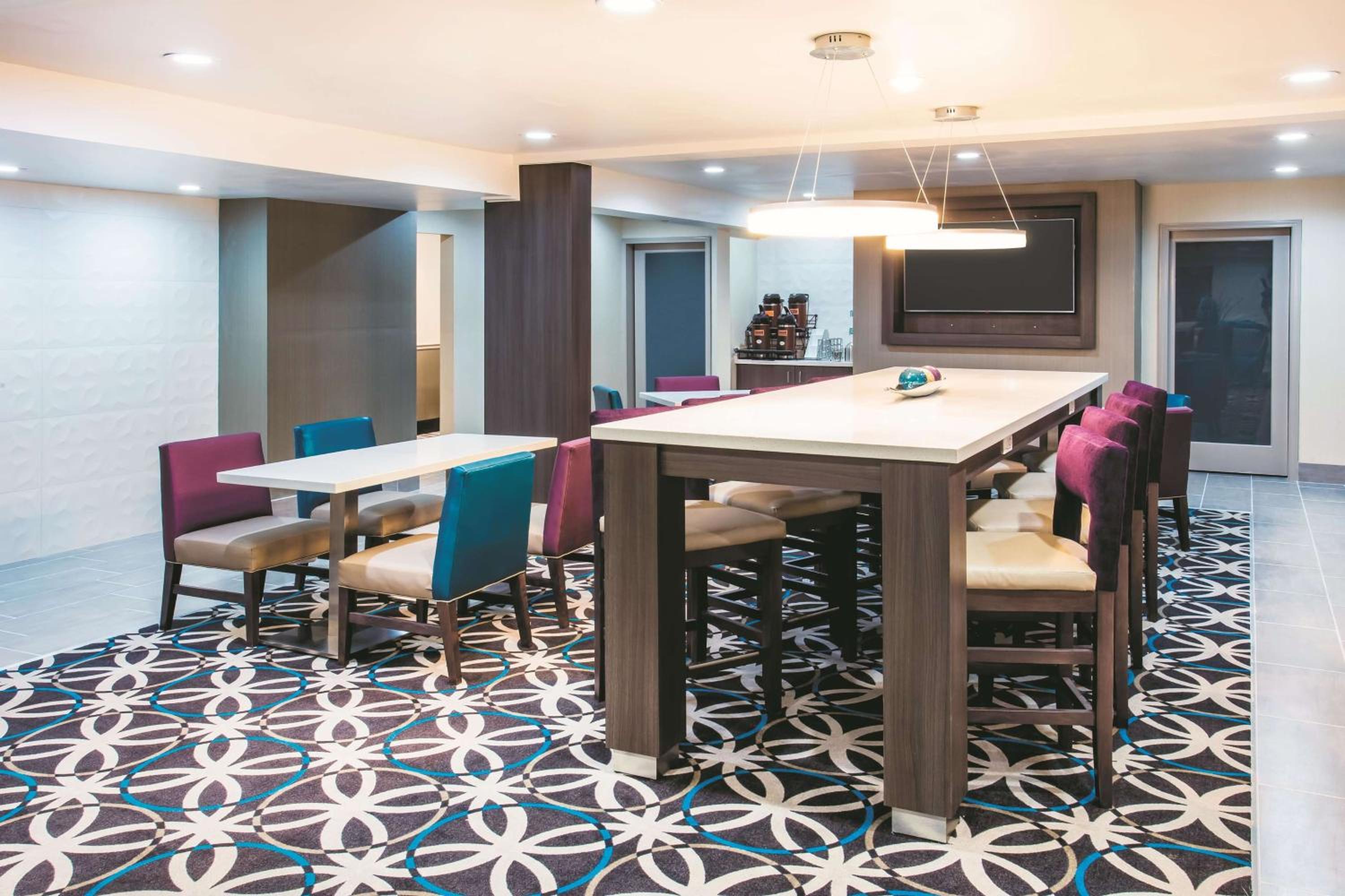 La Quinta by Wyndham Cincinnati NE - Mason - Property Image 24