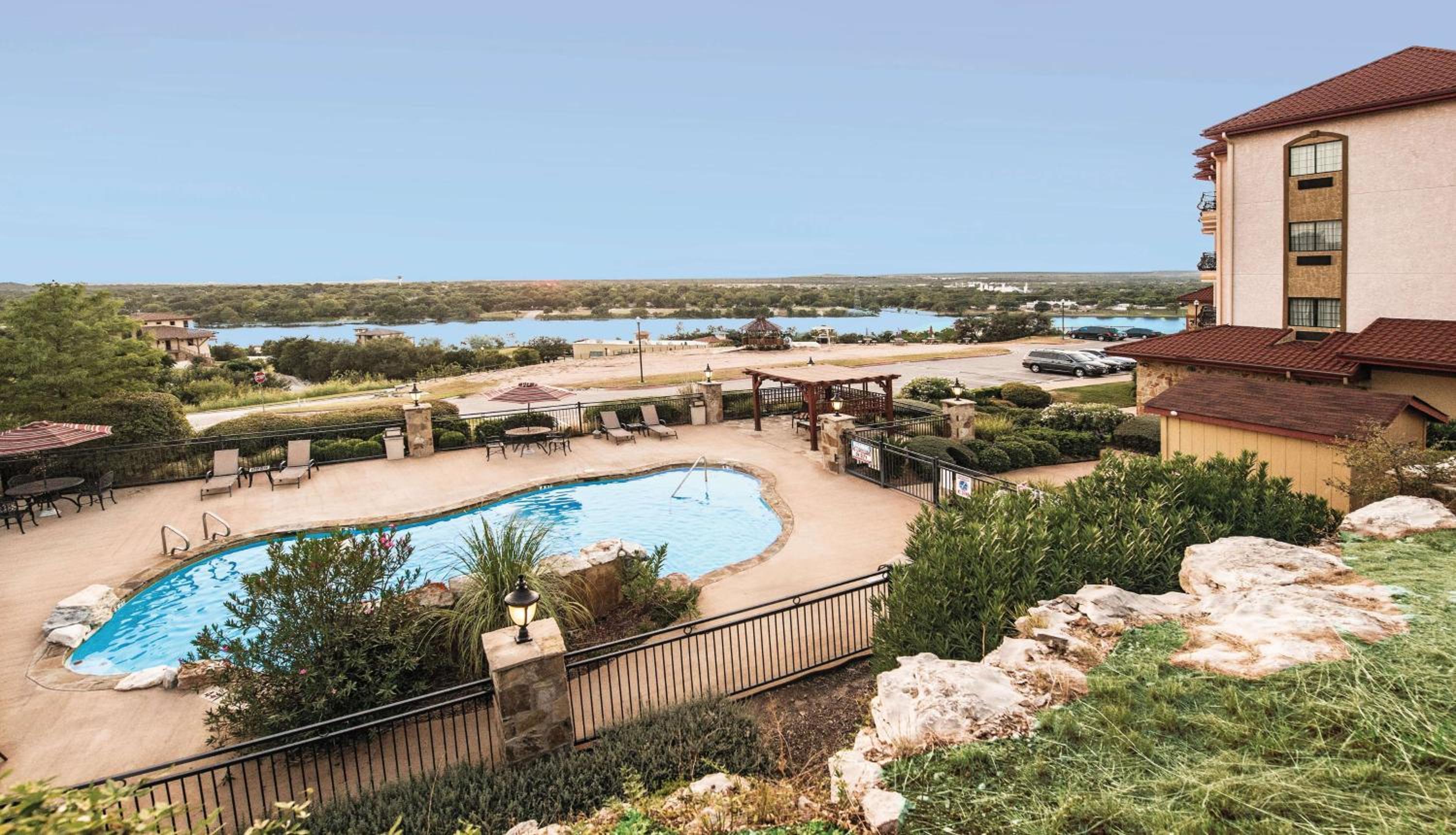 Marble Falls Vacations - La Quinta by Wyndham Marble Falls - Property Image 43