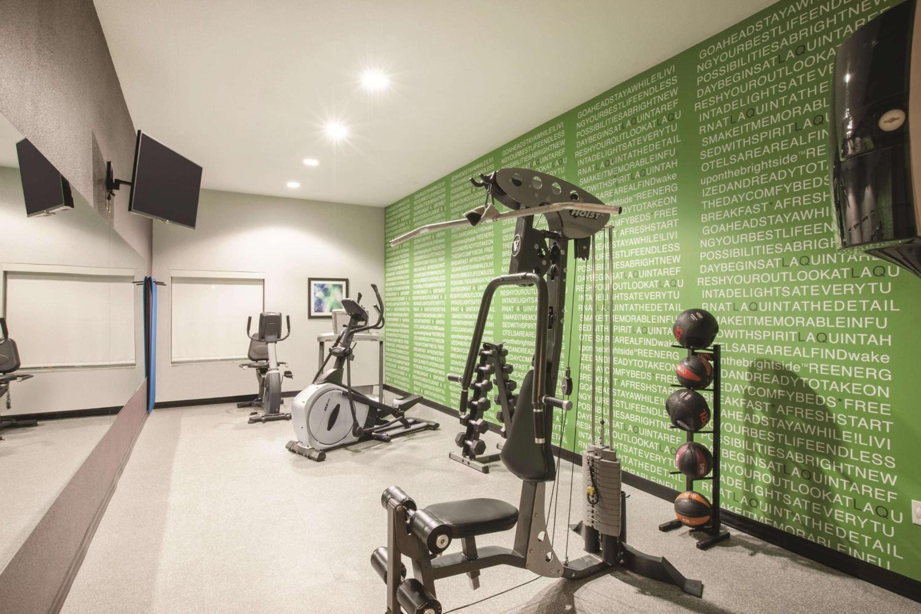Dallas / Fort Worth Vacations - La Quinta by Wyndham Mansfield TX - Property Image 5