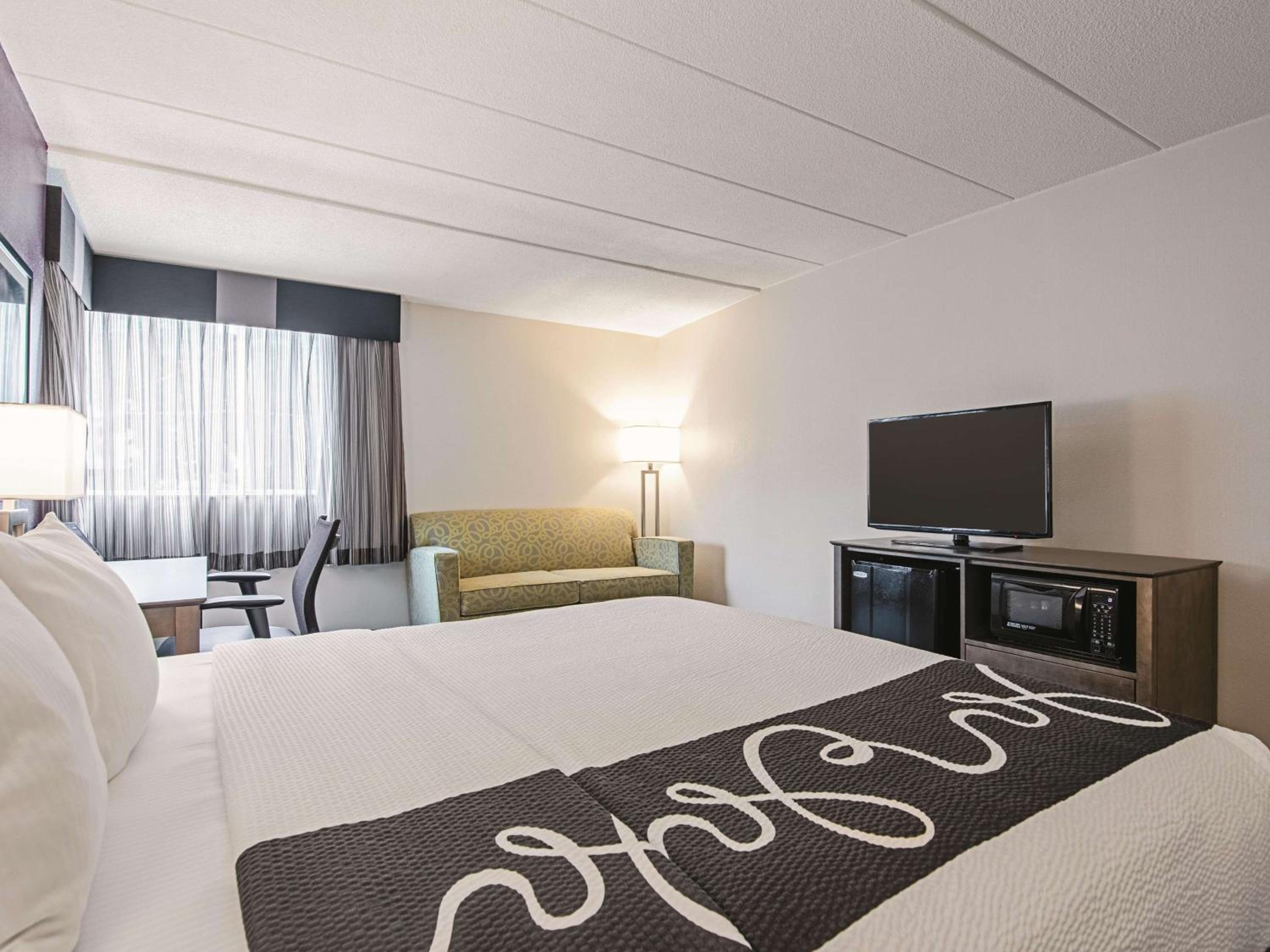 Portland Vacations - La Quinta by Wyndham Portland - Property Image 4