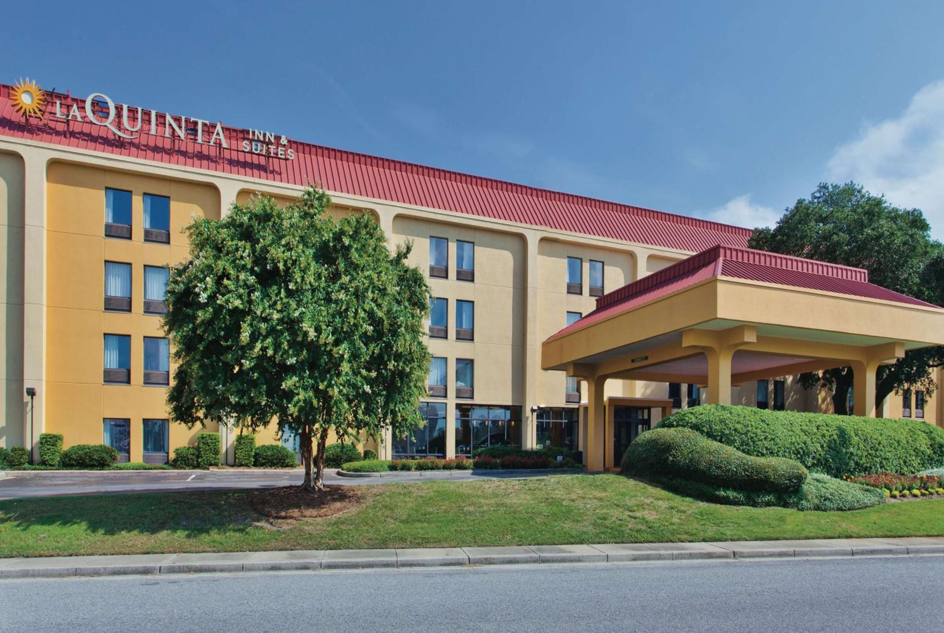 Hotel La Quinta Inn & Suites by Wyndham Charleston Riverview