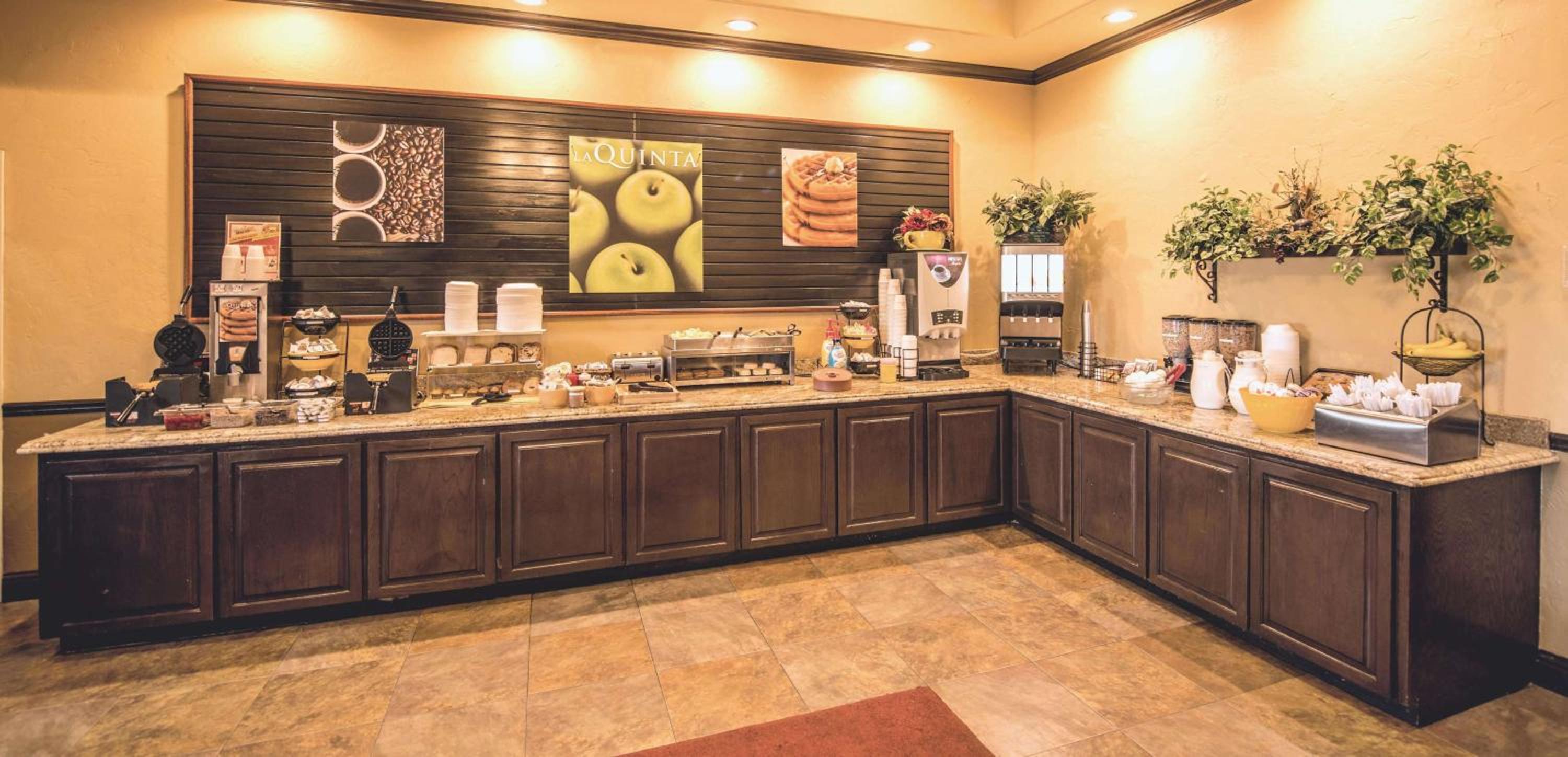 Marble Falls Vacations - La Quinta by Wyndham Marble Falls - Property Image 31