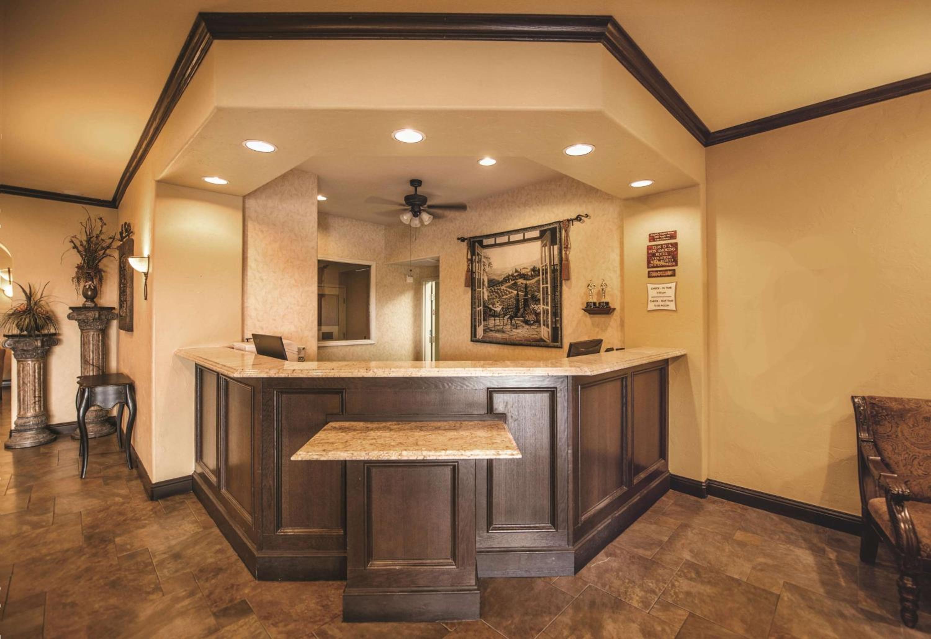 Marble Falls Vacations - La Quinta by Wyndham Marble Falls - Property Image 25
