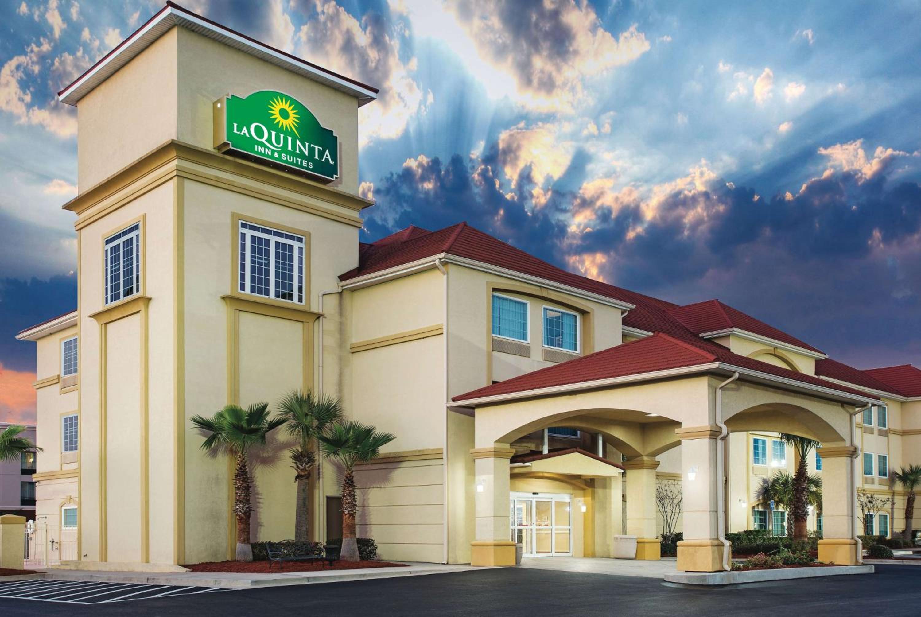 Kingsland Vacations - La Quinta by Wyndham Kingsland/Kings Bay Naval B - Property Image 1