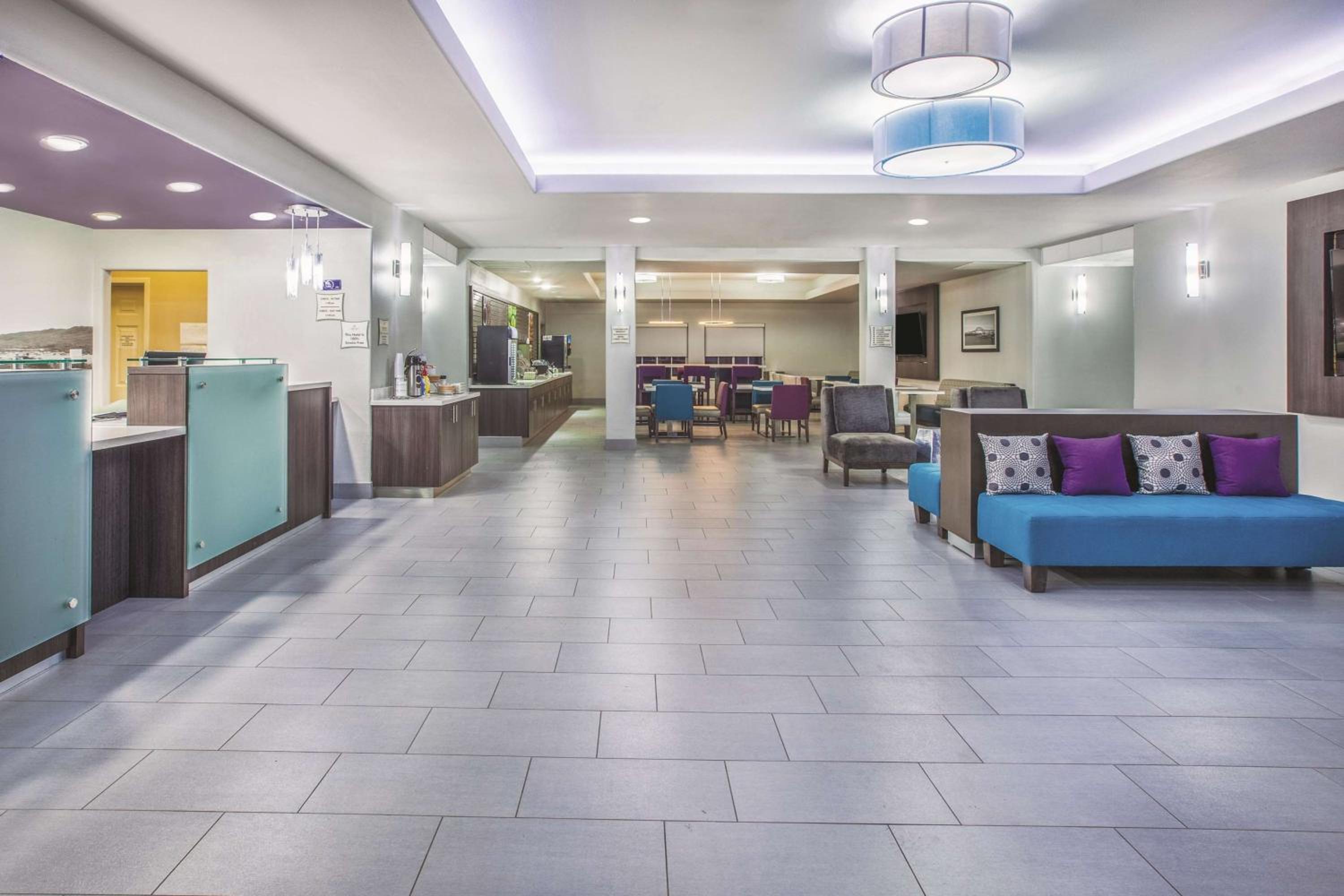 Bay City Vacations - La Quinta by Wyndham Bay City - Property Image 5