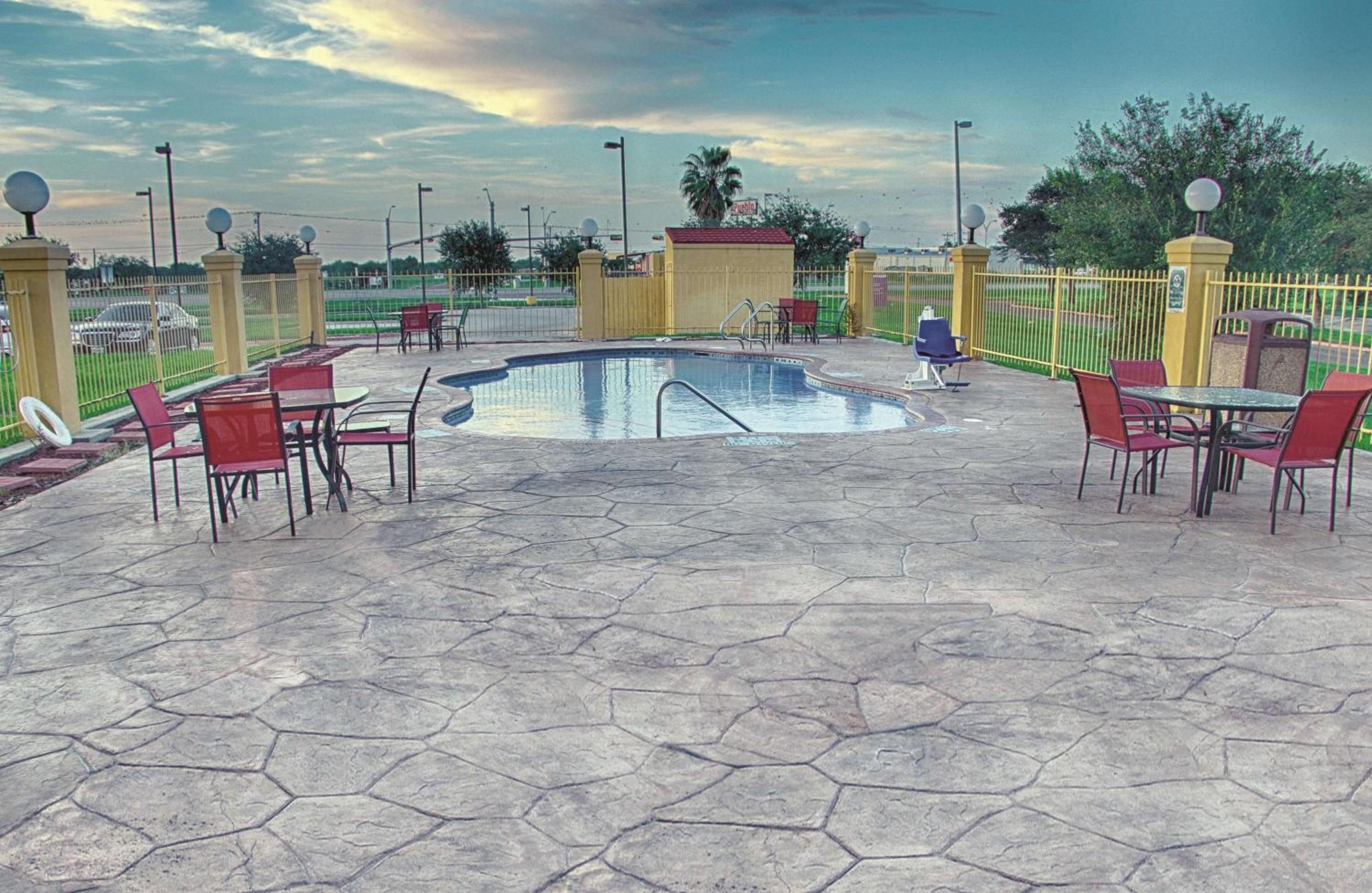 La Quinta by Wyndham Alice view 4