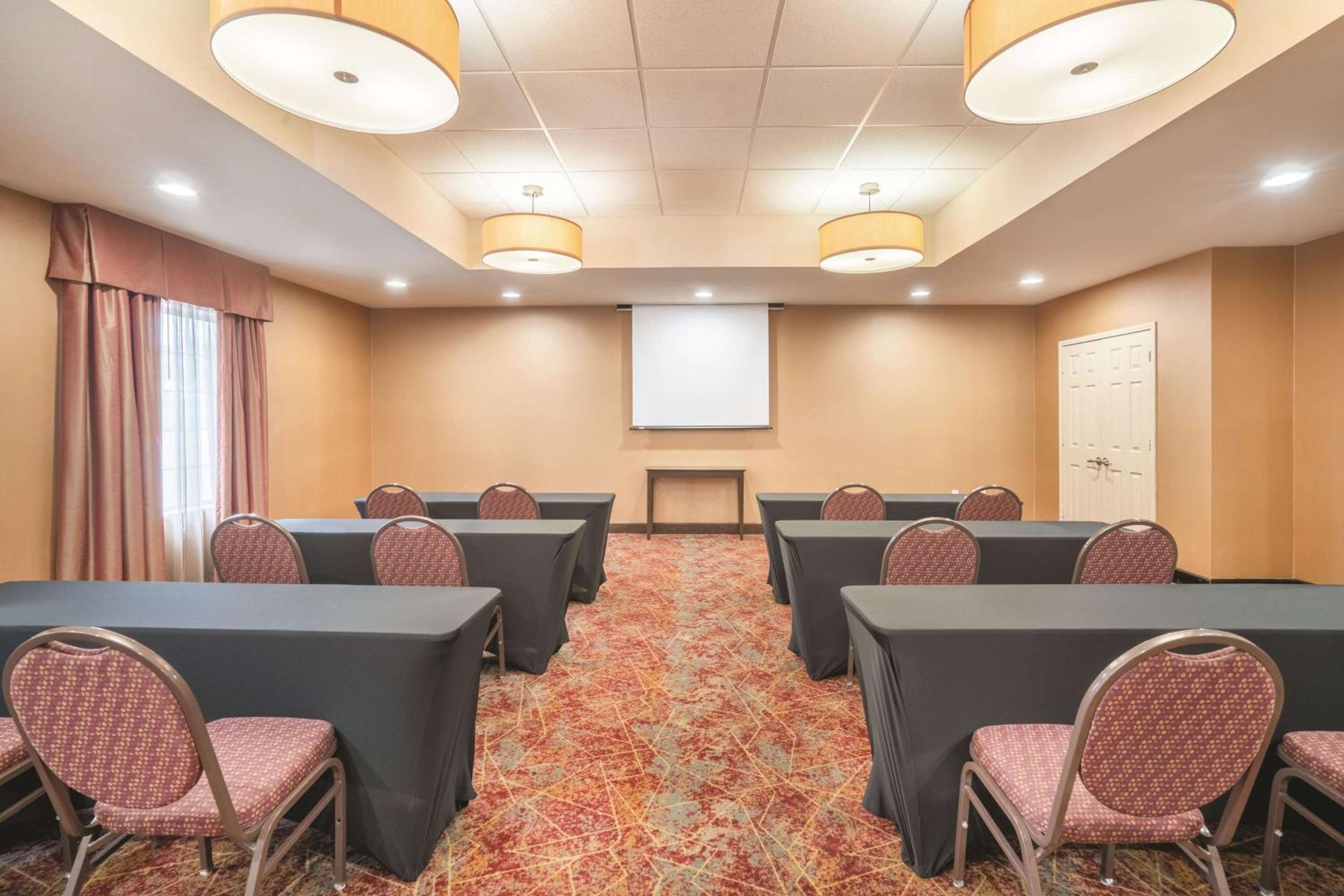 Smyrna Vacations - La Quinta by Wyndham Smyrna TN - Nashville - Property Image 20