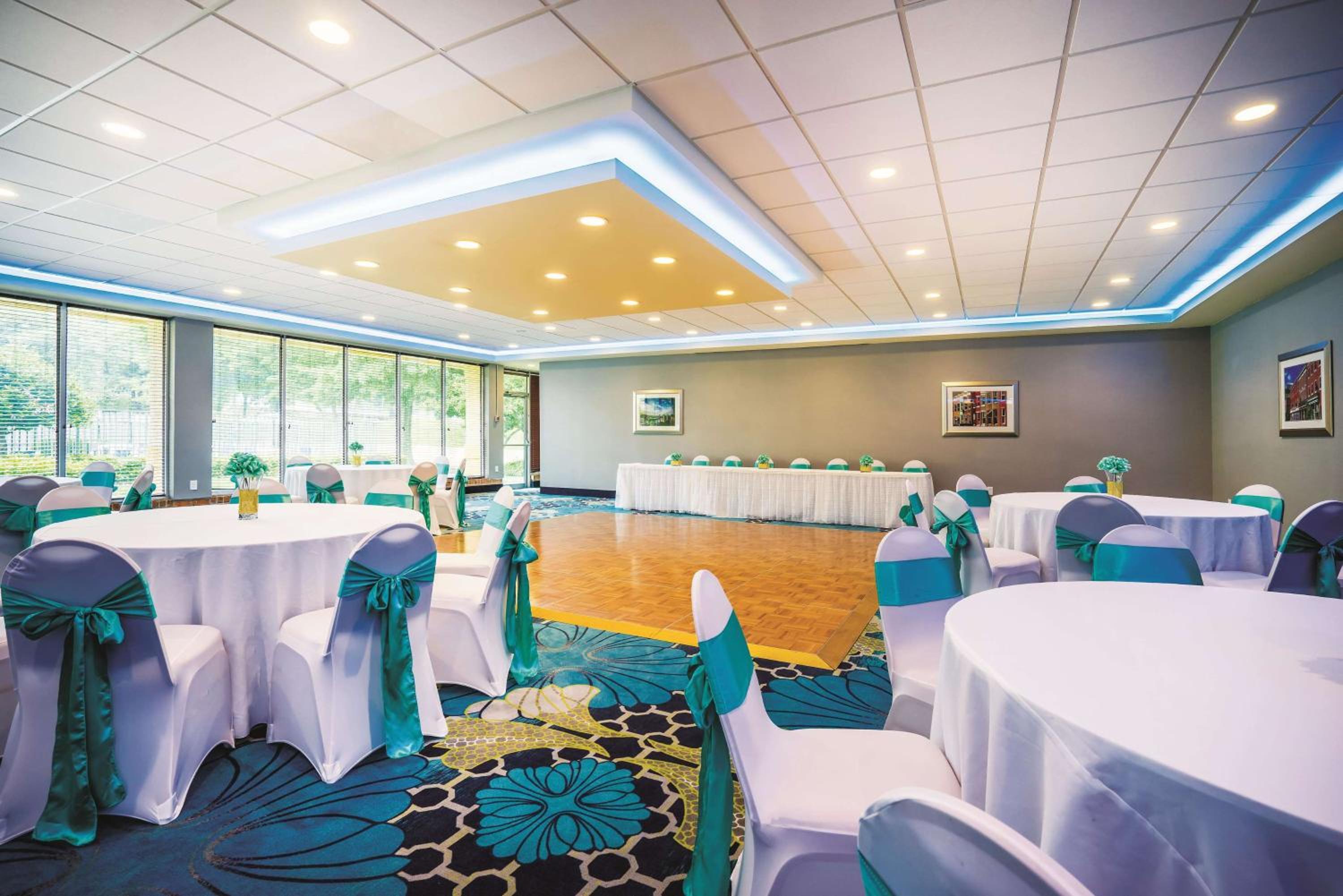 La Quinta by Wyndham Baltimore South Glen Burnie - Property Image 24