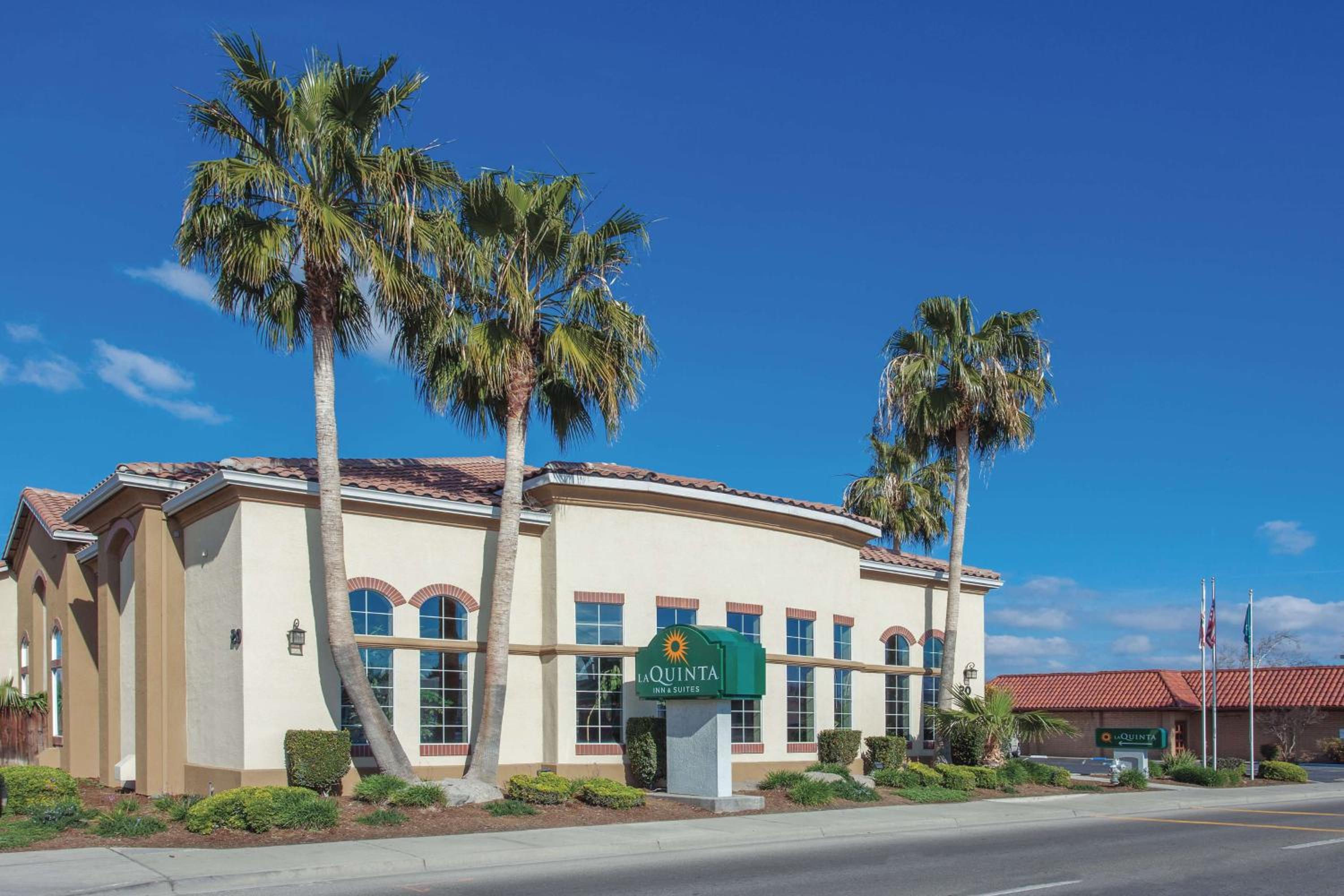 Los Banos Vacations - La Quinta by Wyndham Los Banos - Property Image 3