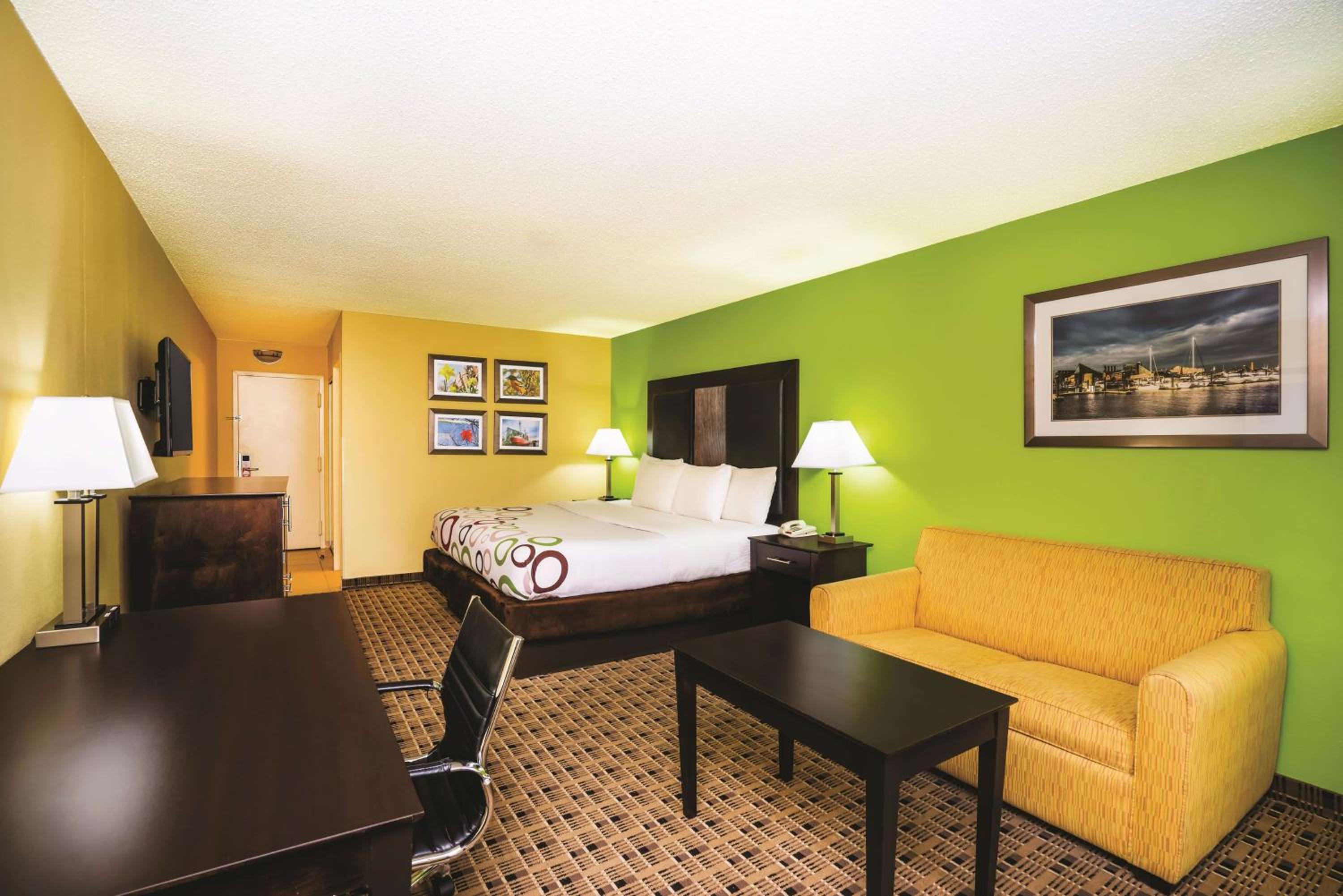 La Quinta by Wyndham Baltimore South Glen Burnie - Property Image 9