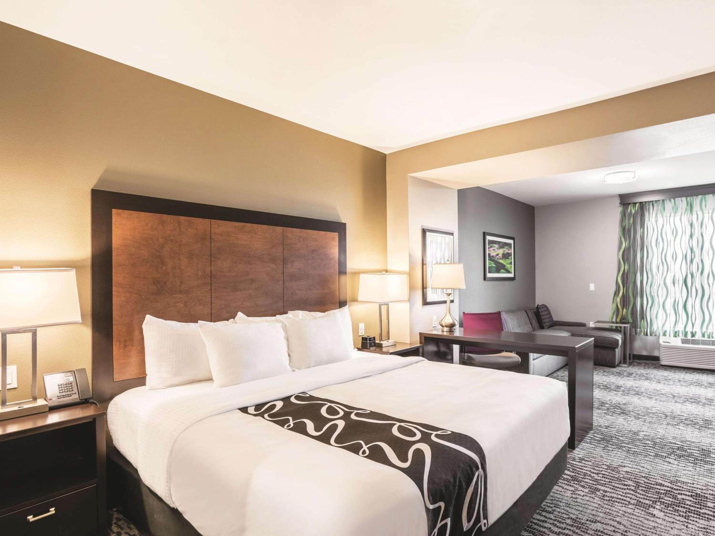 Walla Walla Vacations - La Quinta Inn  Suites by Wyndham Walla Walla - Property Image 5