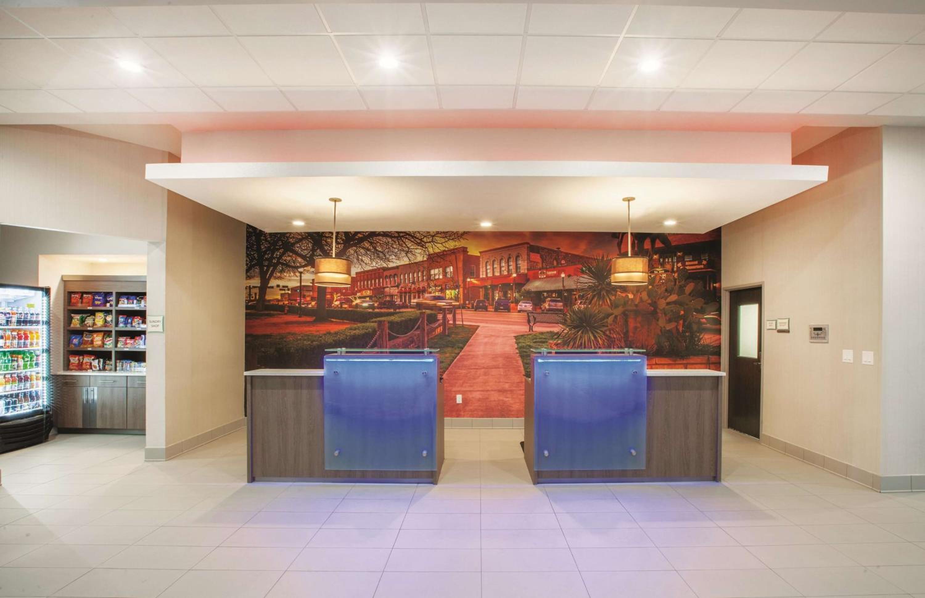 La Quinta by Wyndham San Marcos Outlet Mall - Property Image 28