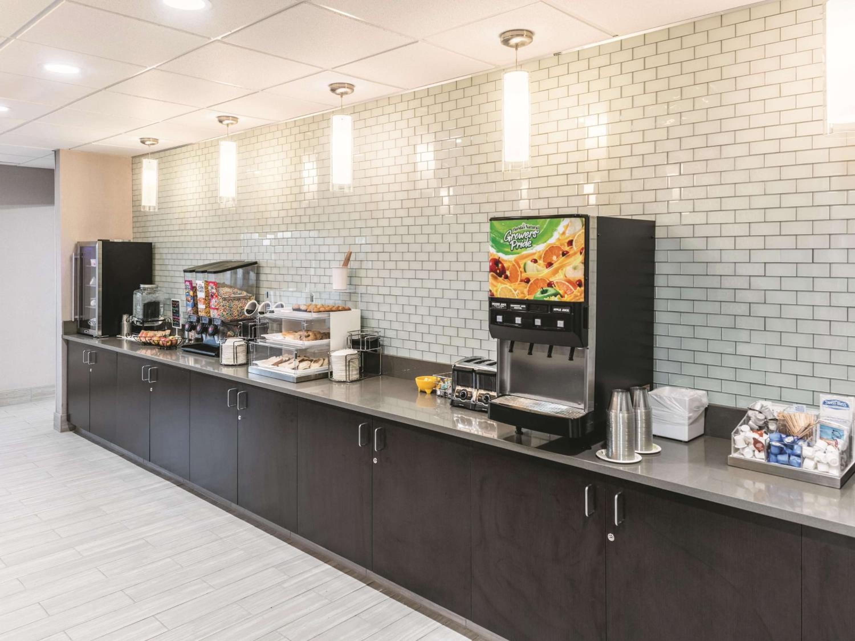 Walla Walla Vacations - La Quinta Inn  Suites by Wyndham Walla Walla - Property Image 10