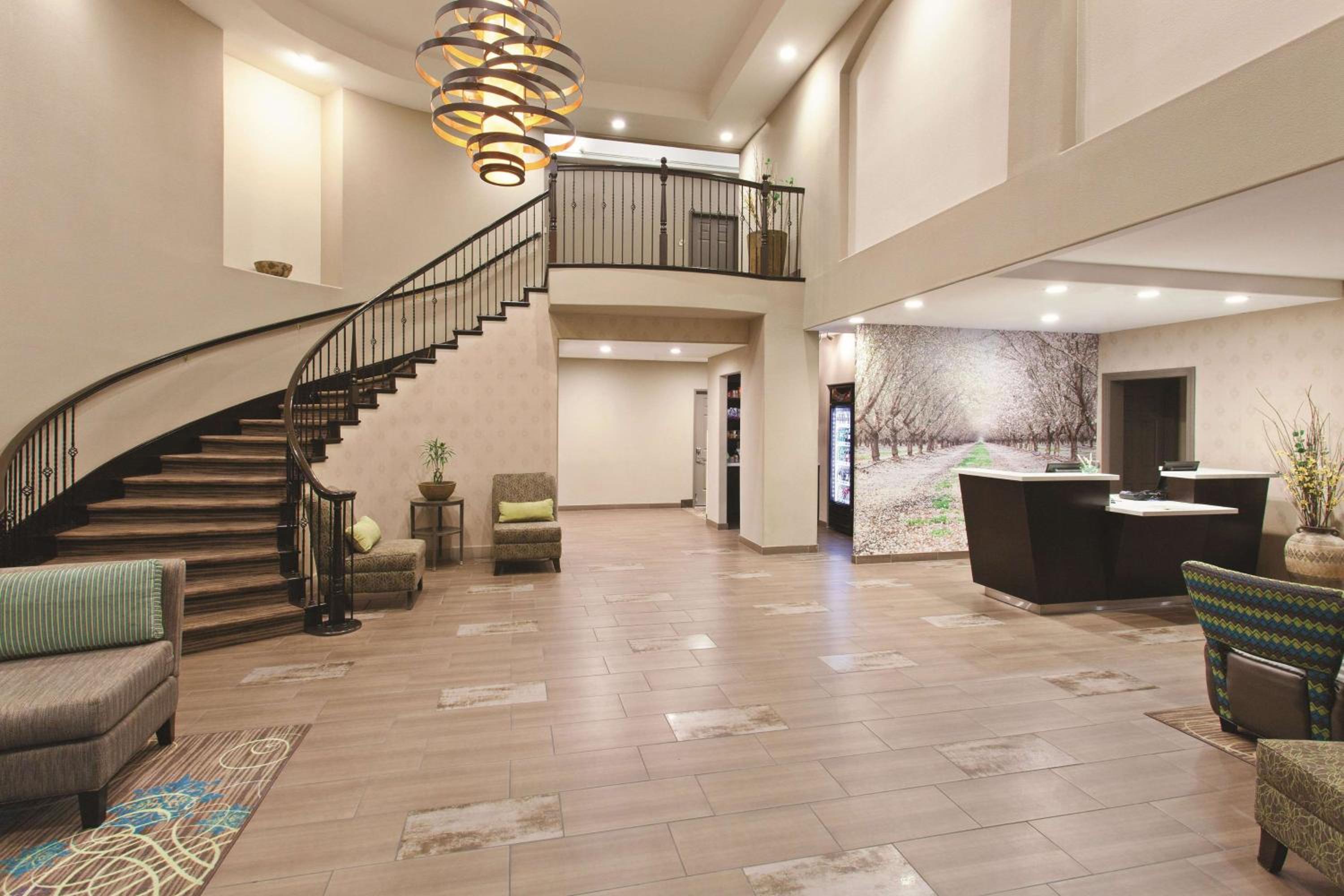 Los Banos Vacations - La Quinta by Wyndham Los Banos - Property Image 11