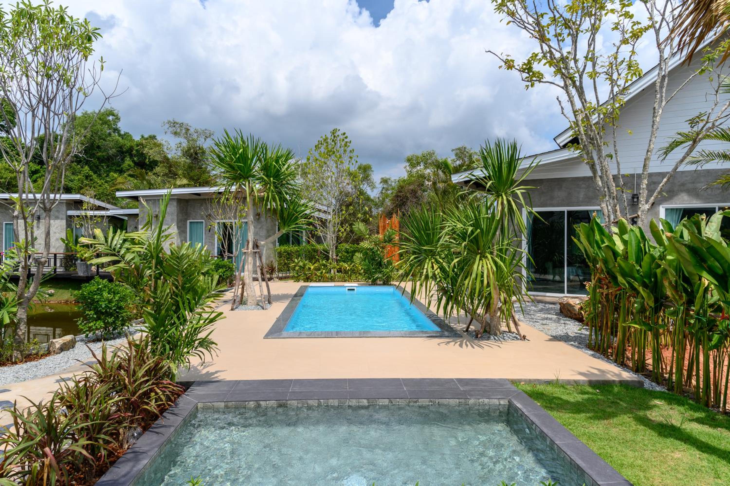 Loftpical Resort view 5