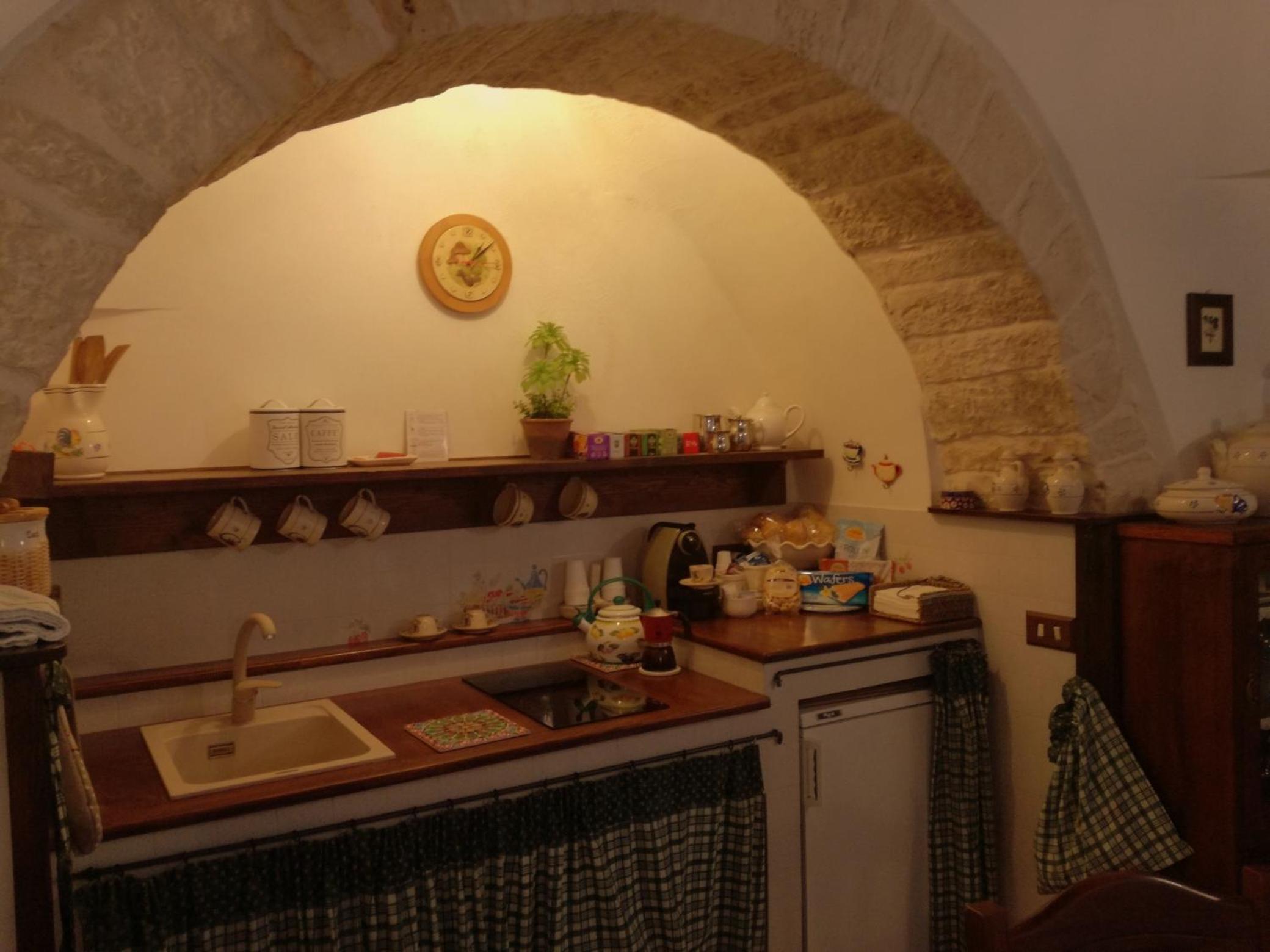 Miratrulli Apartment & Trullo dell'Aia