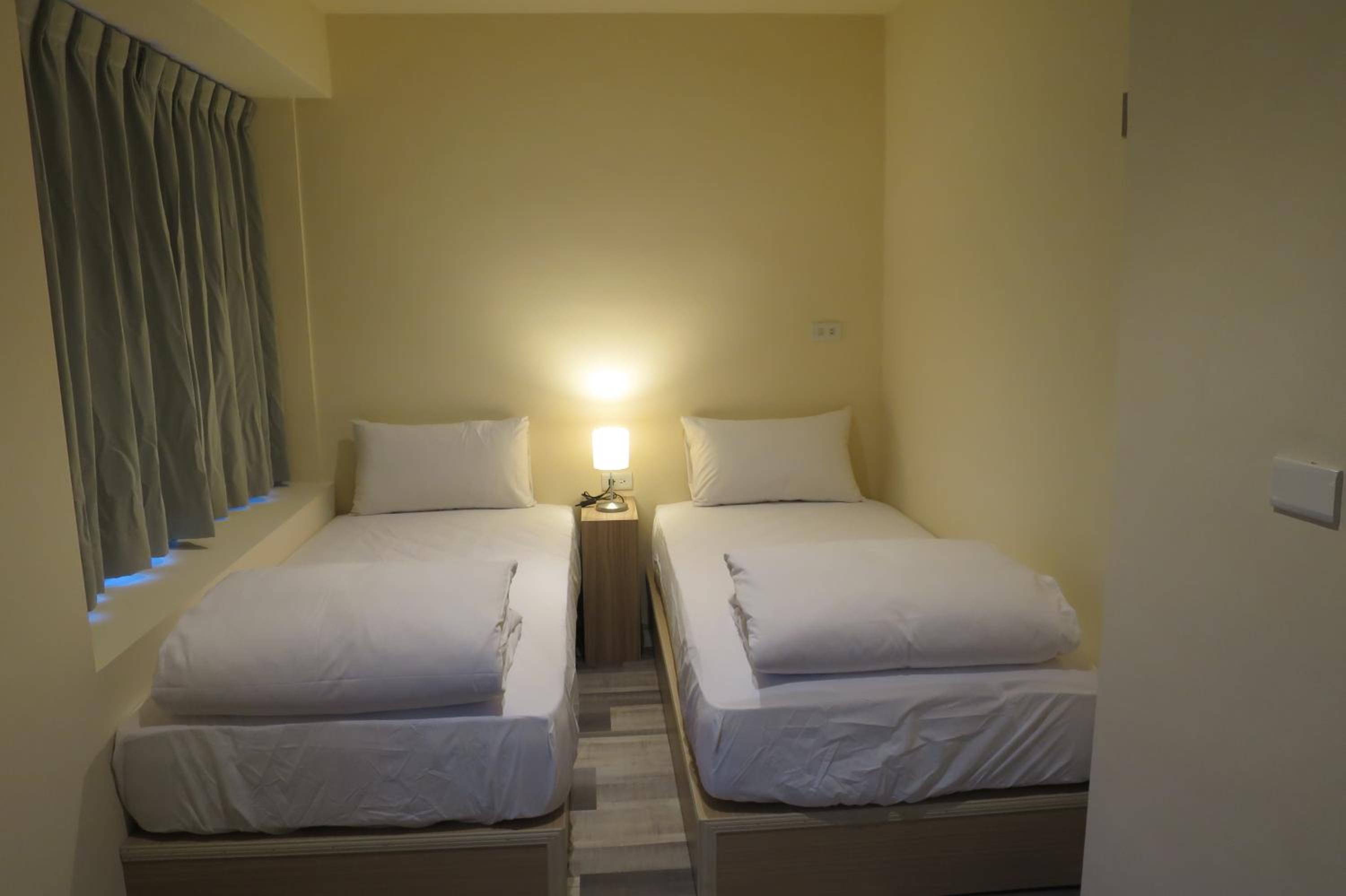 ISING HOTEL