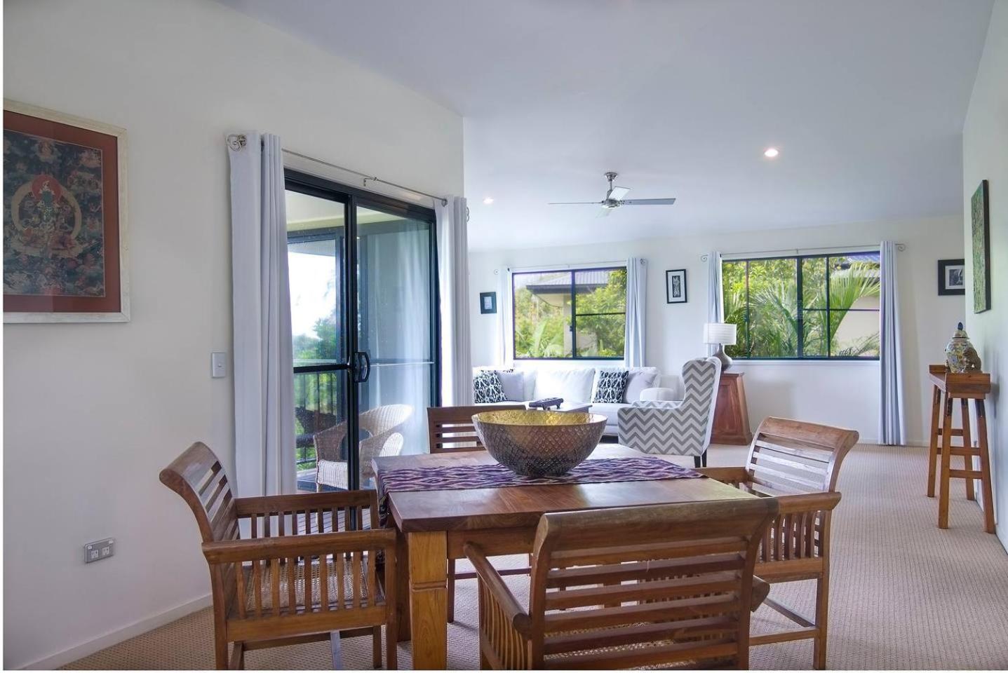 Mariposa Beach House