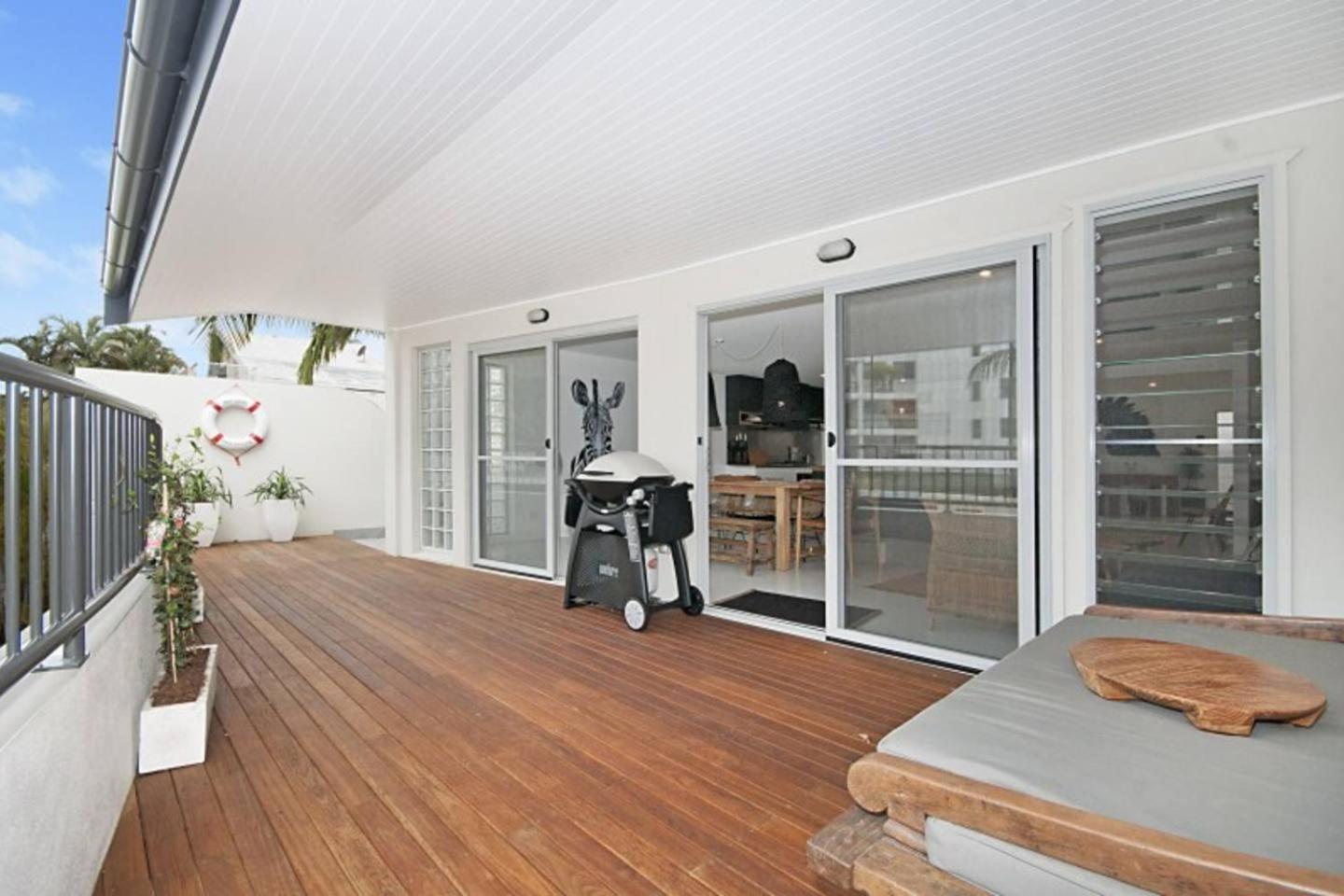 Bay Lane Penthouse