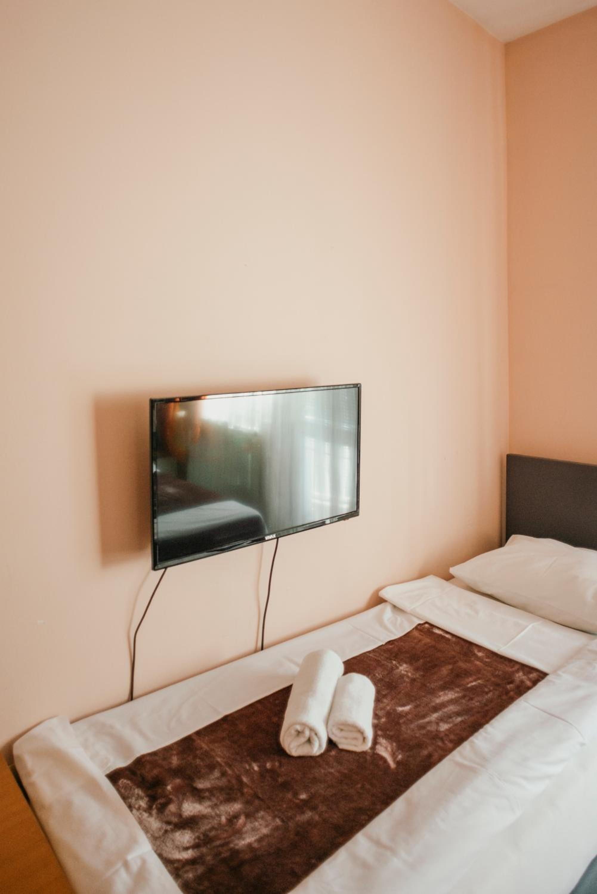 Photo 46