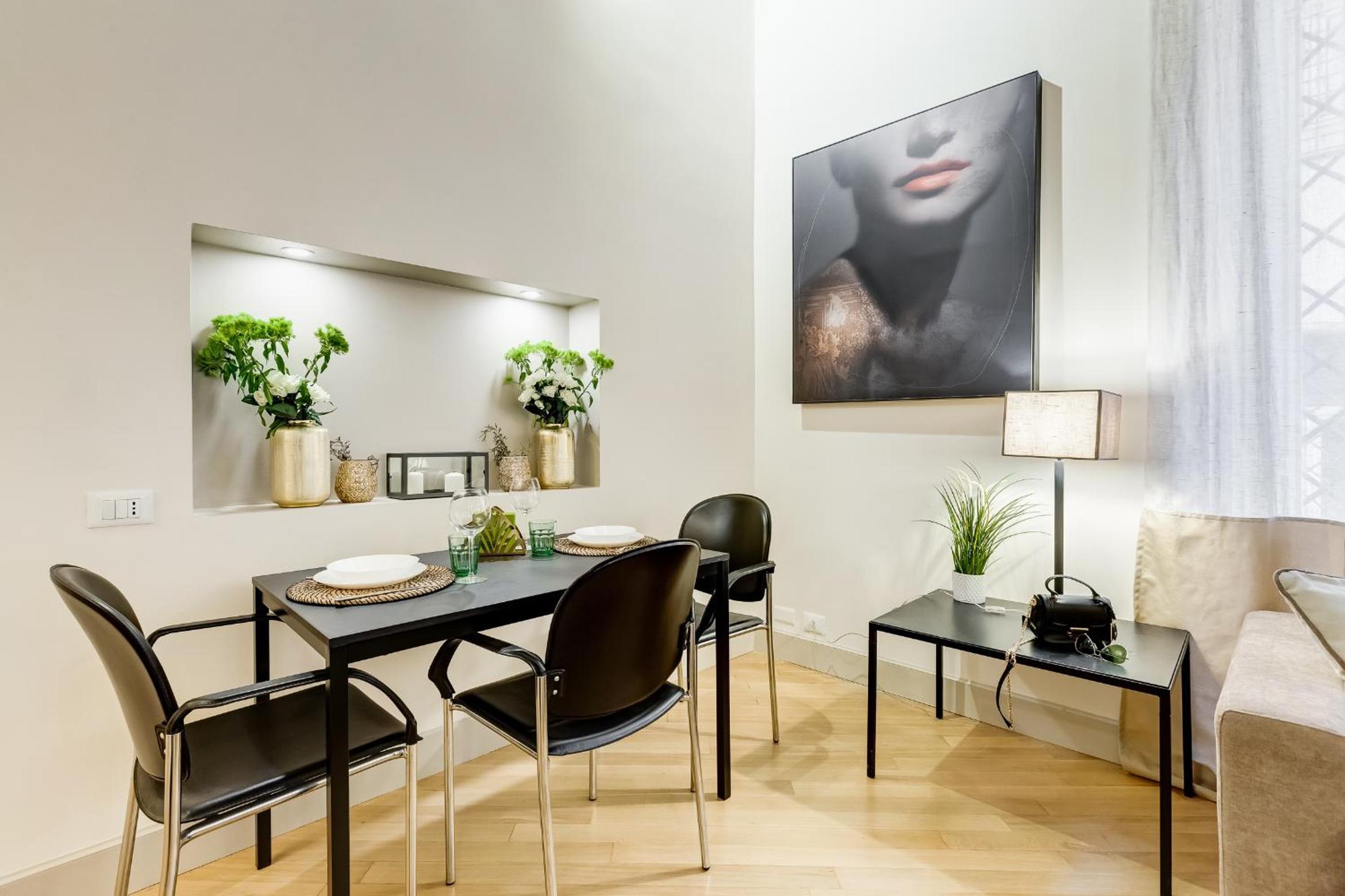 Trevi Chic House