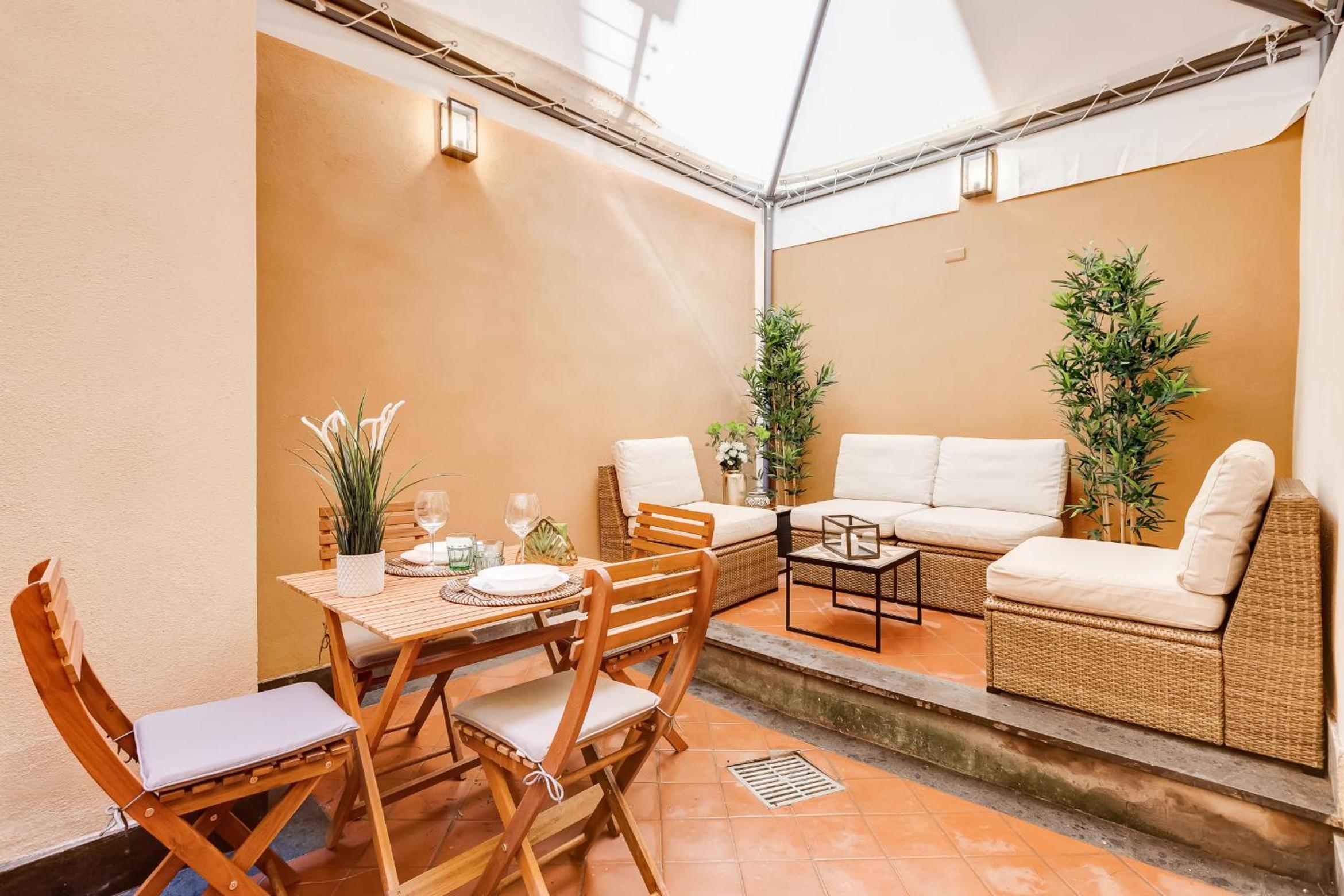 Trevi Chic House