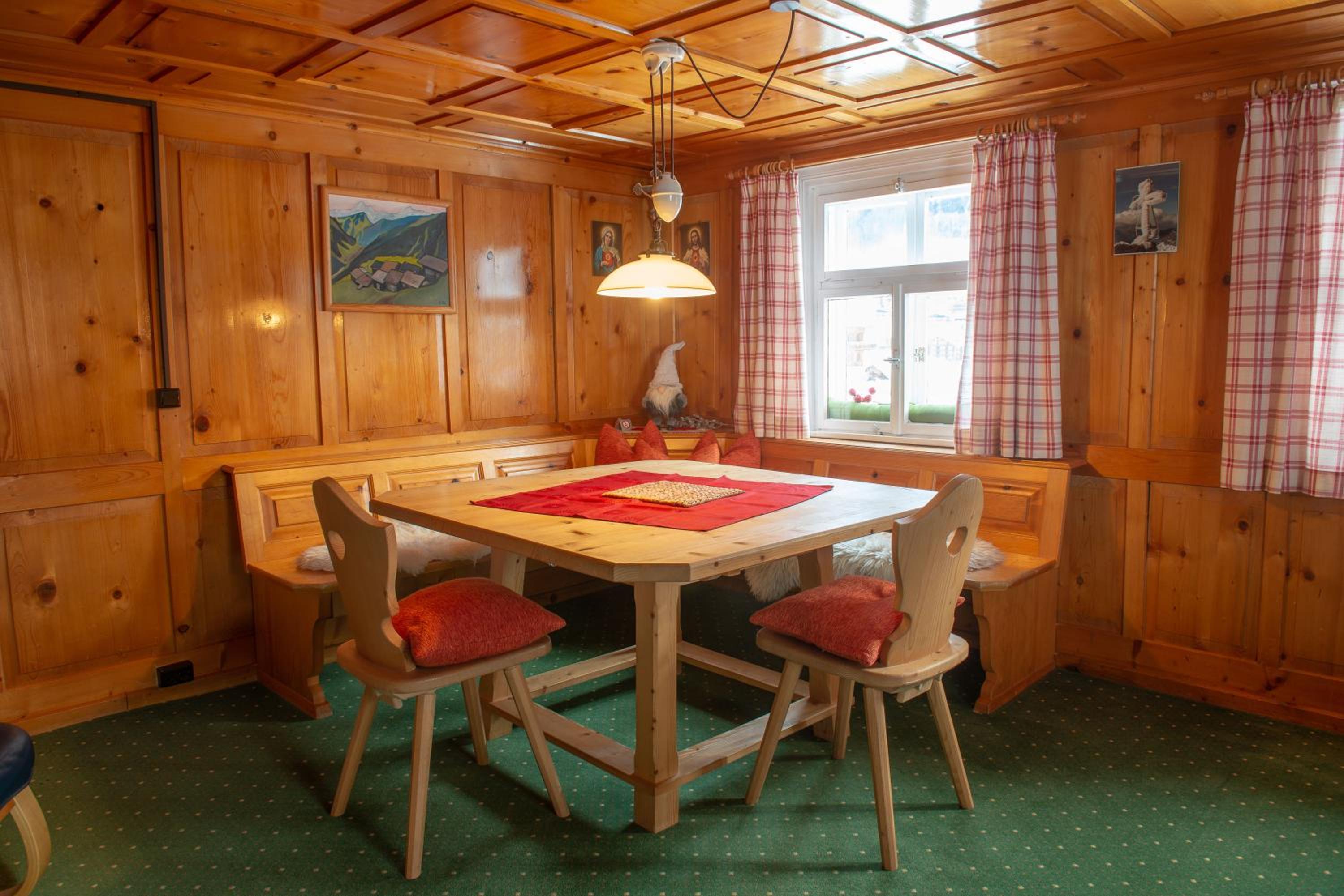 Aparthotel Saladina