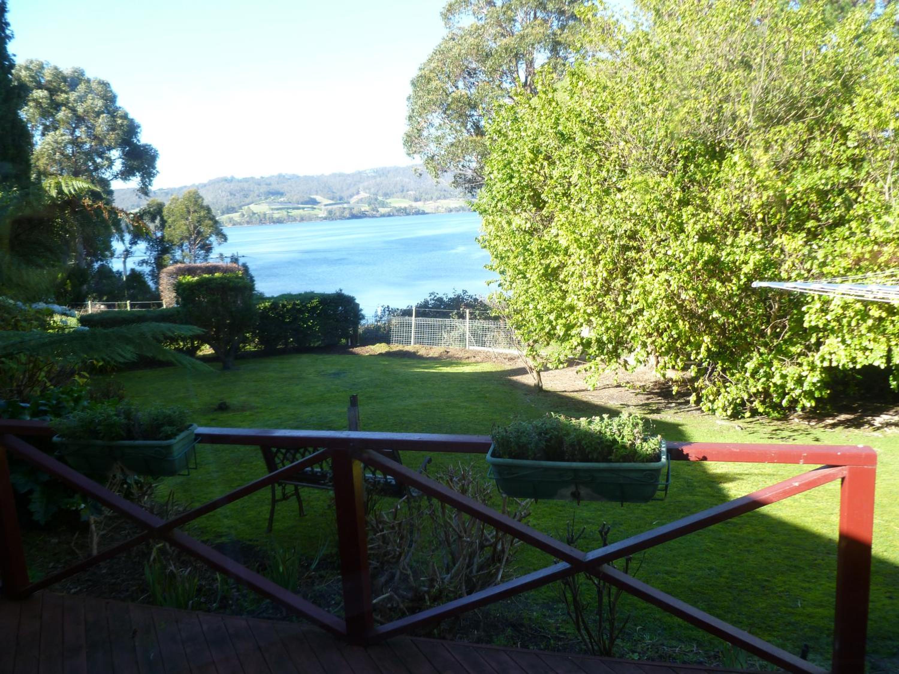 Donalea 2 Bedroom Riverview Apartment