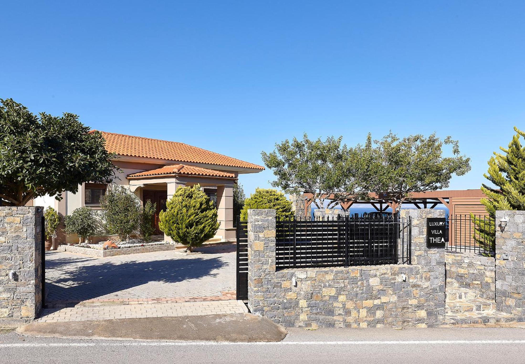 Villa Thea