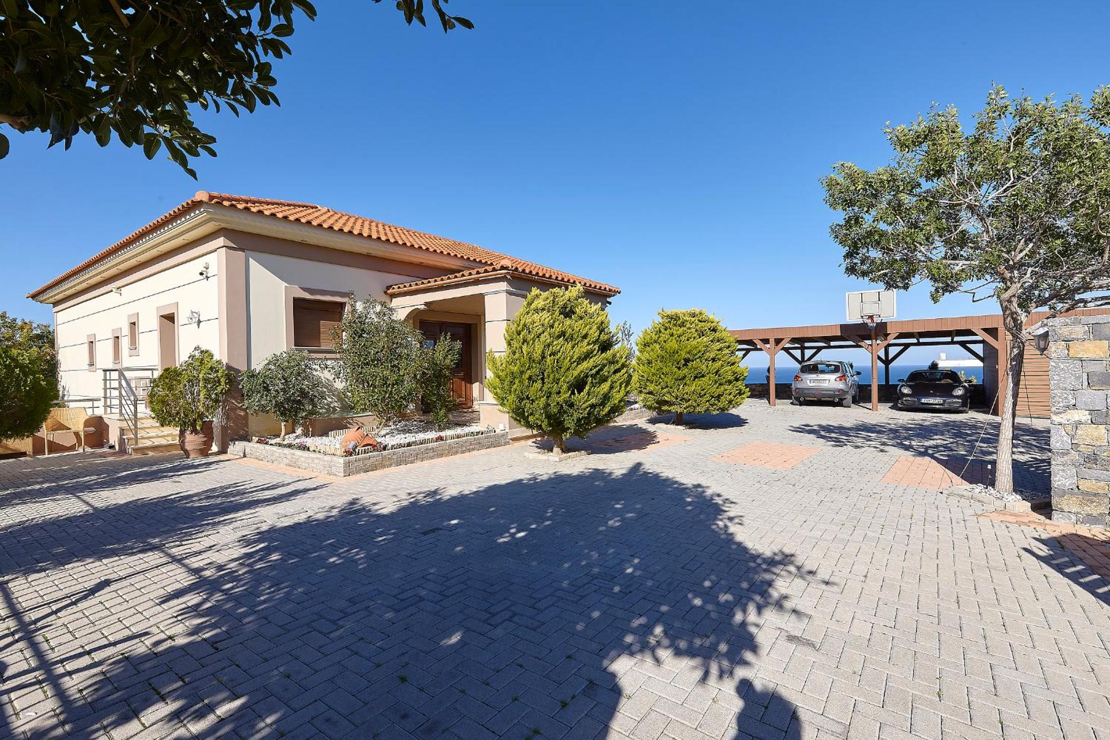 Villa Thea
