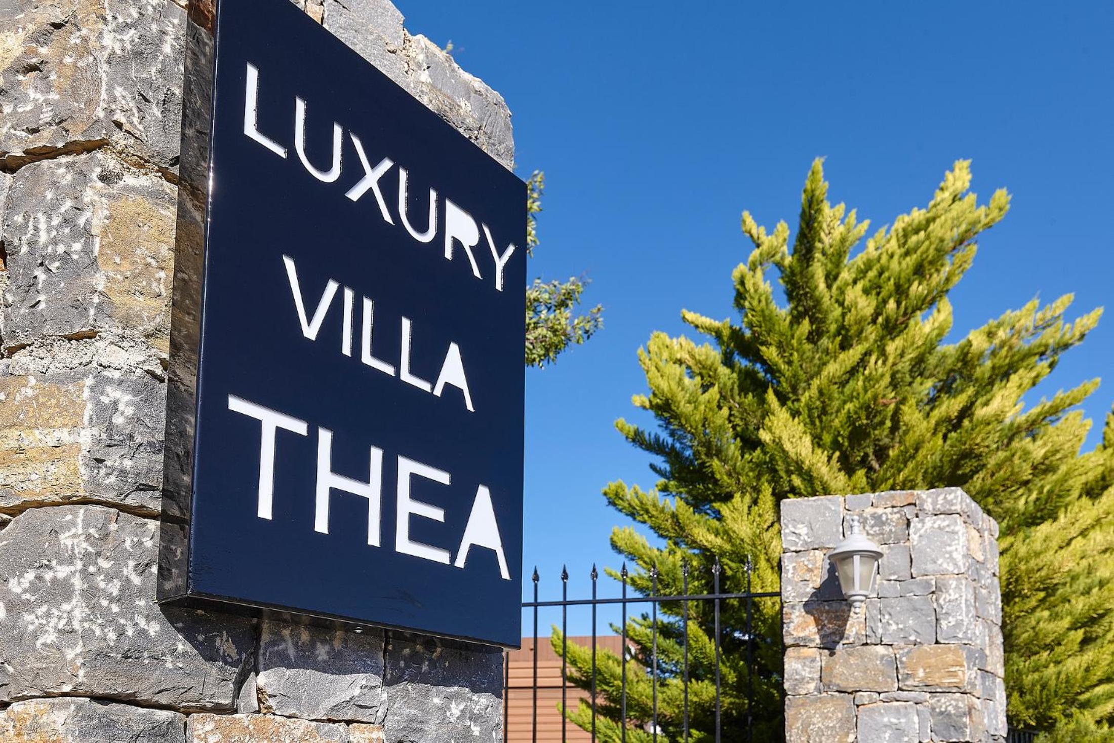 Villa Thea